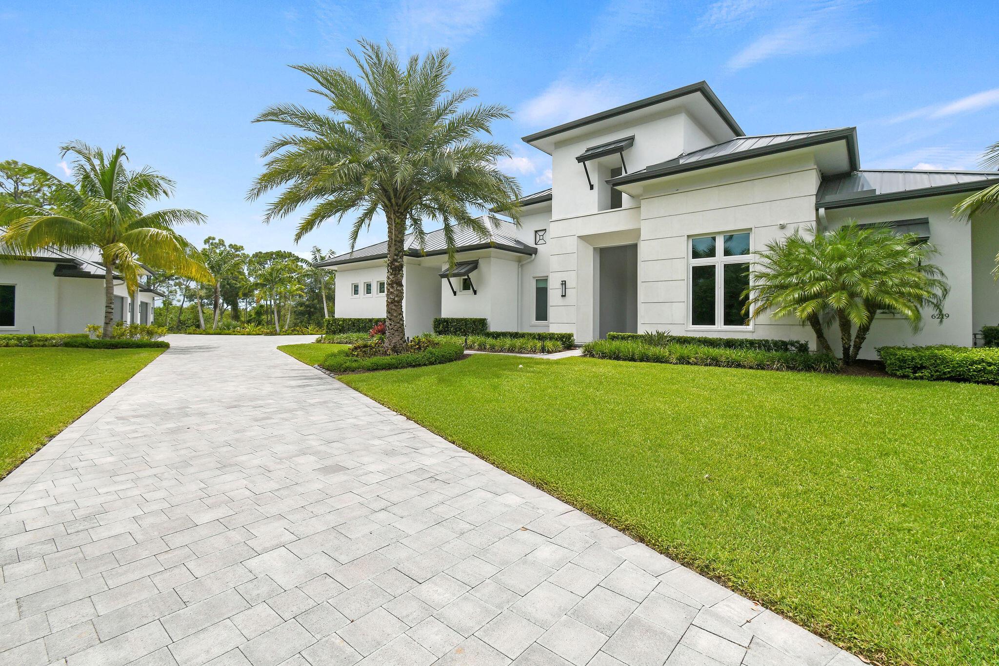 Homes for sale in Hobe Sound, FL | 6219 Se Moss Ridge Pointe, Hobe Sound, FL 33455 | MLS# R11120220