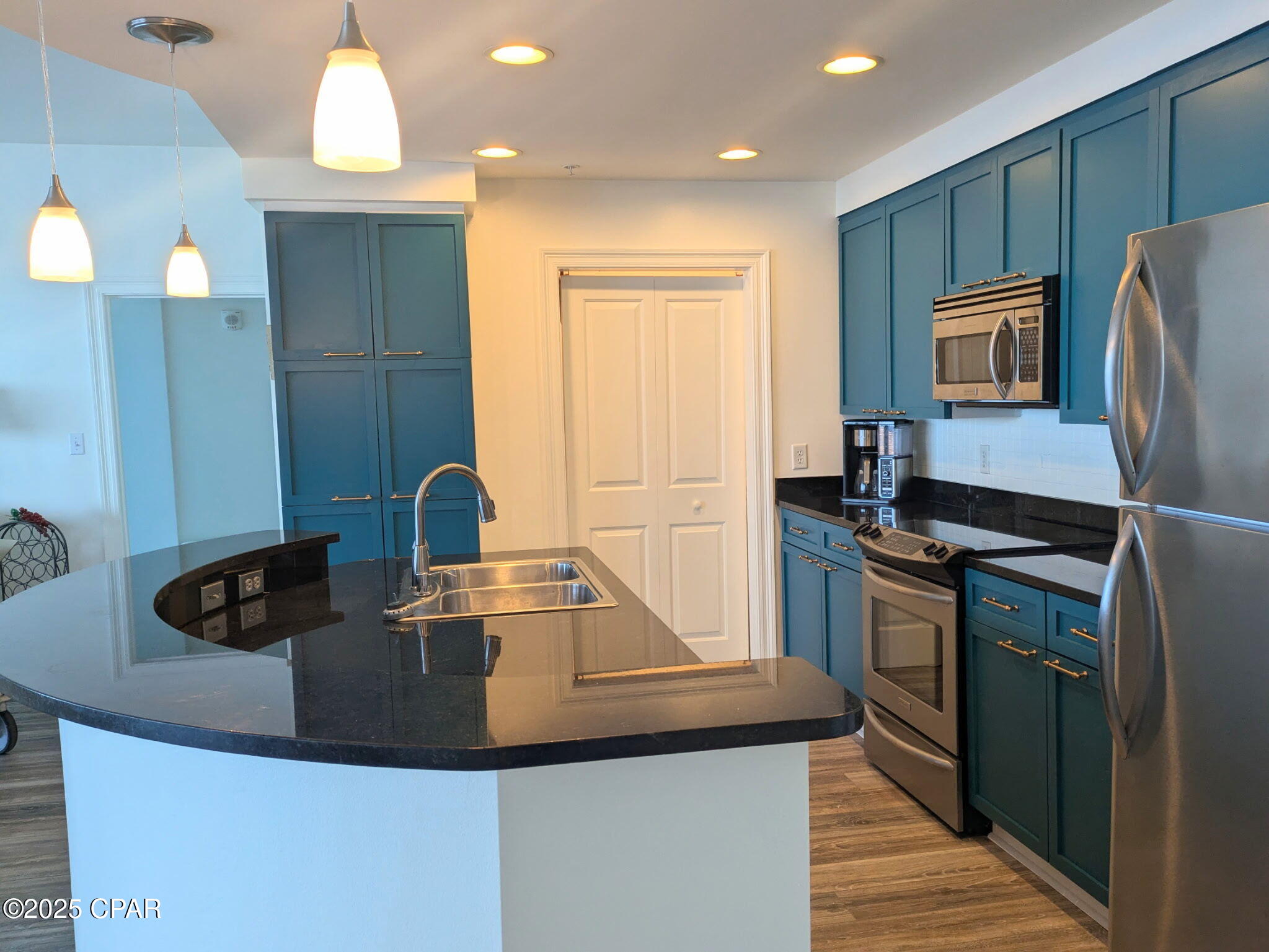 Image 15 For 6422 Highway 98  404