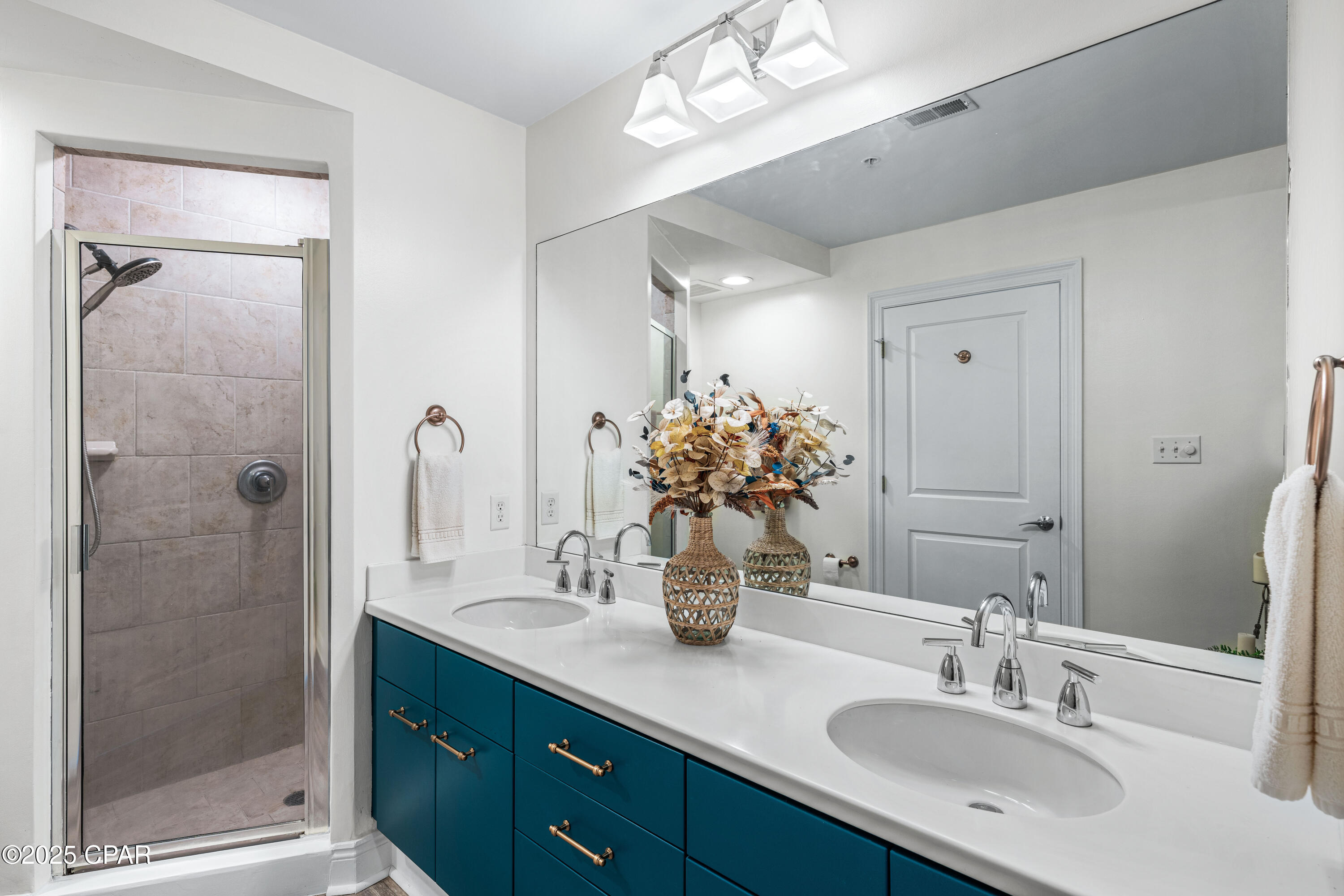 Image 18 For 6422 Highway 98  404