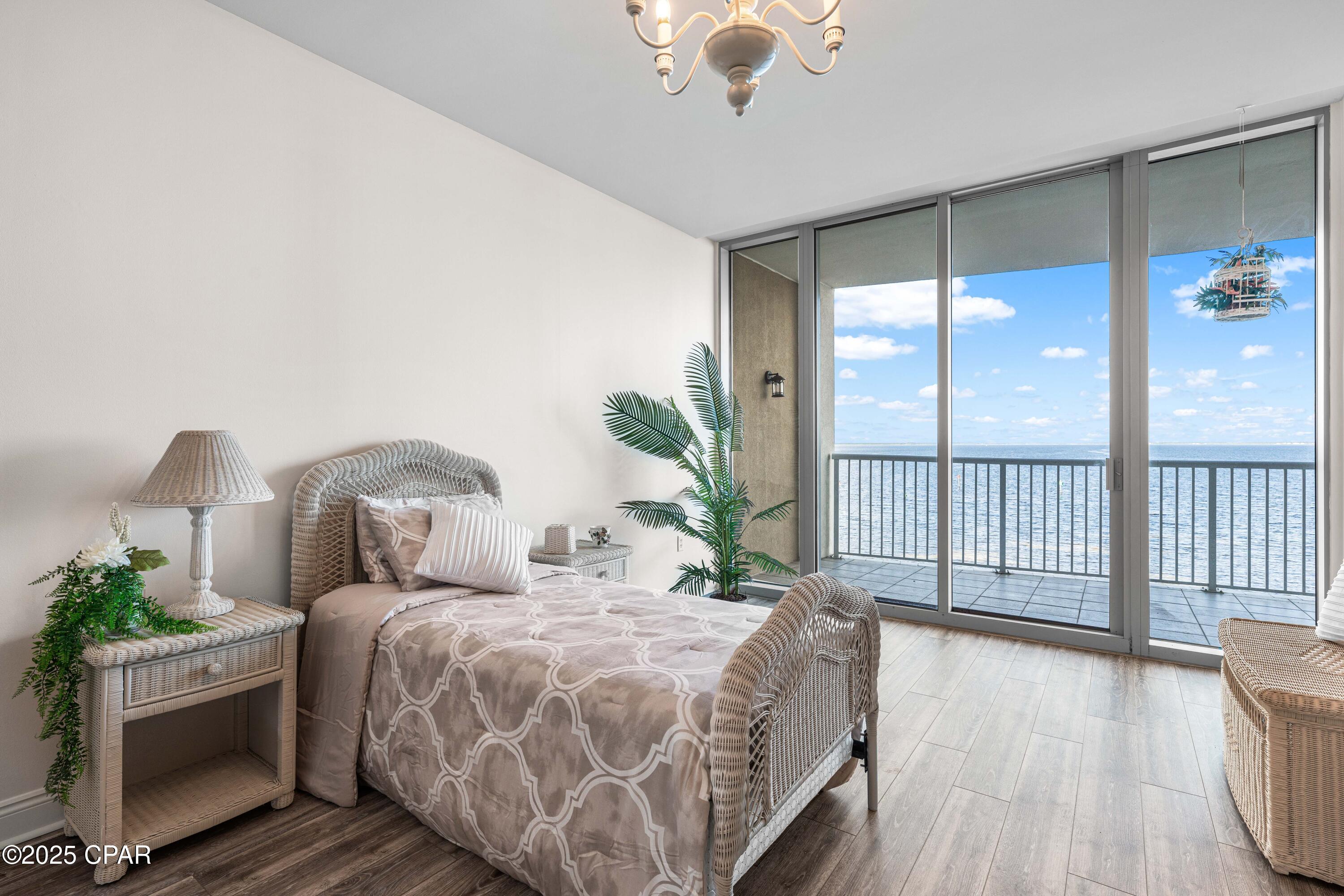 Image 23 For 6422 Highway 98  404