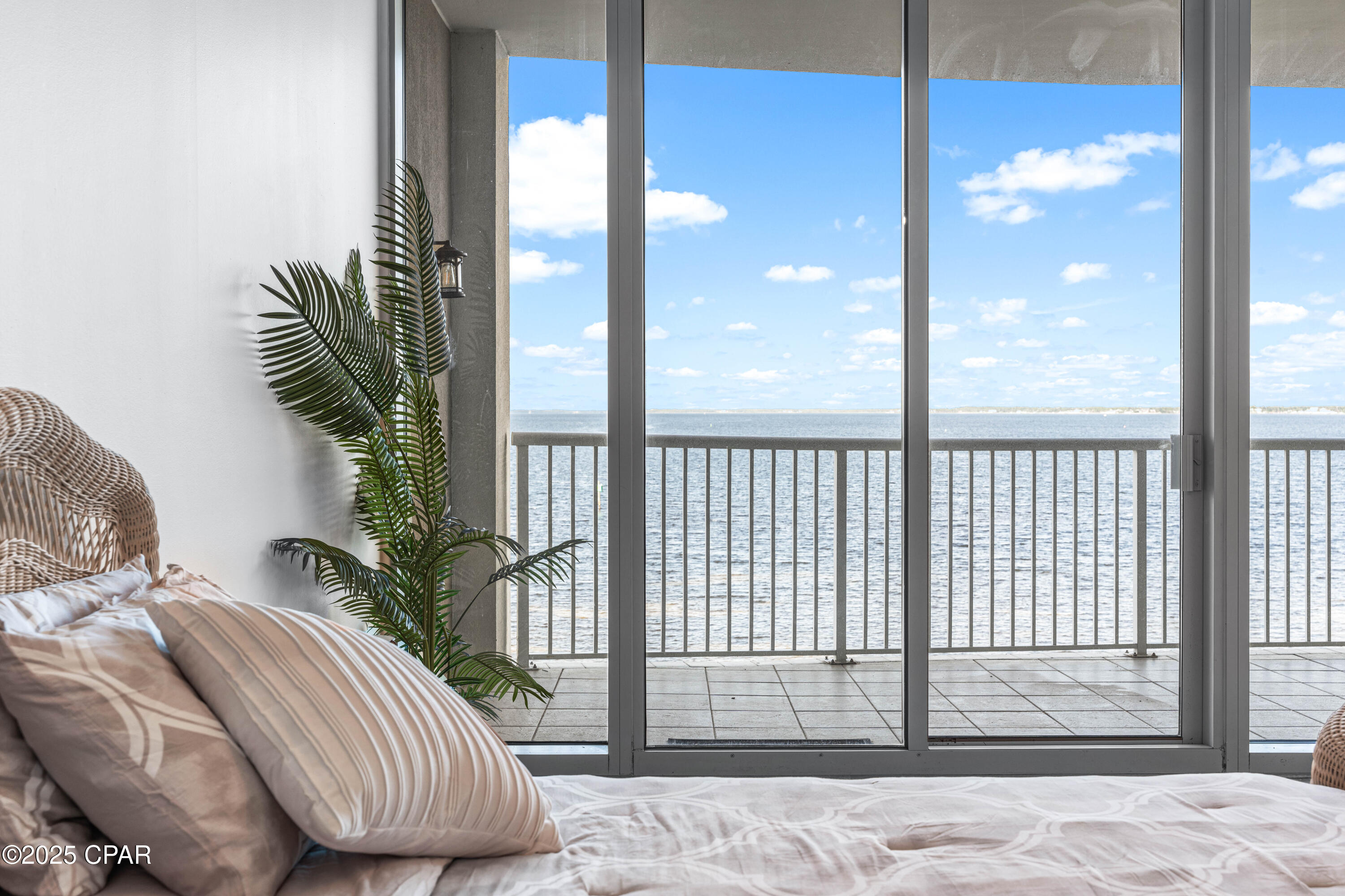 Image 25 For 6422 Highway 98  404