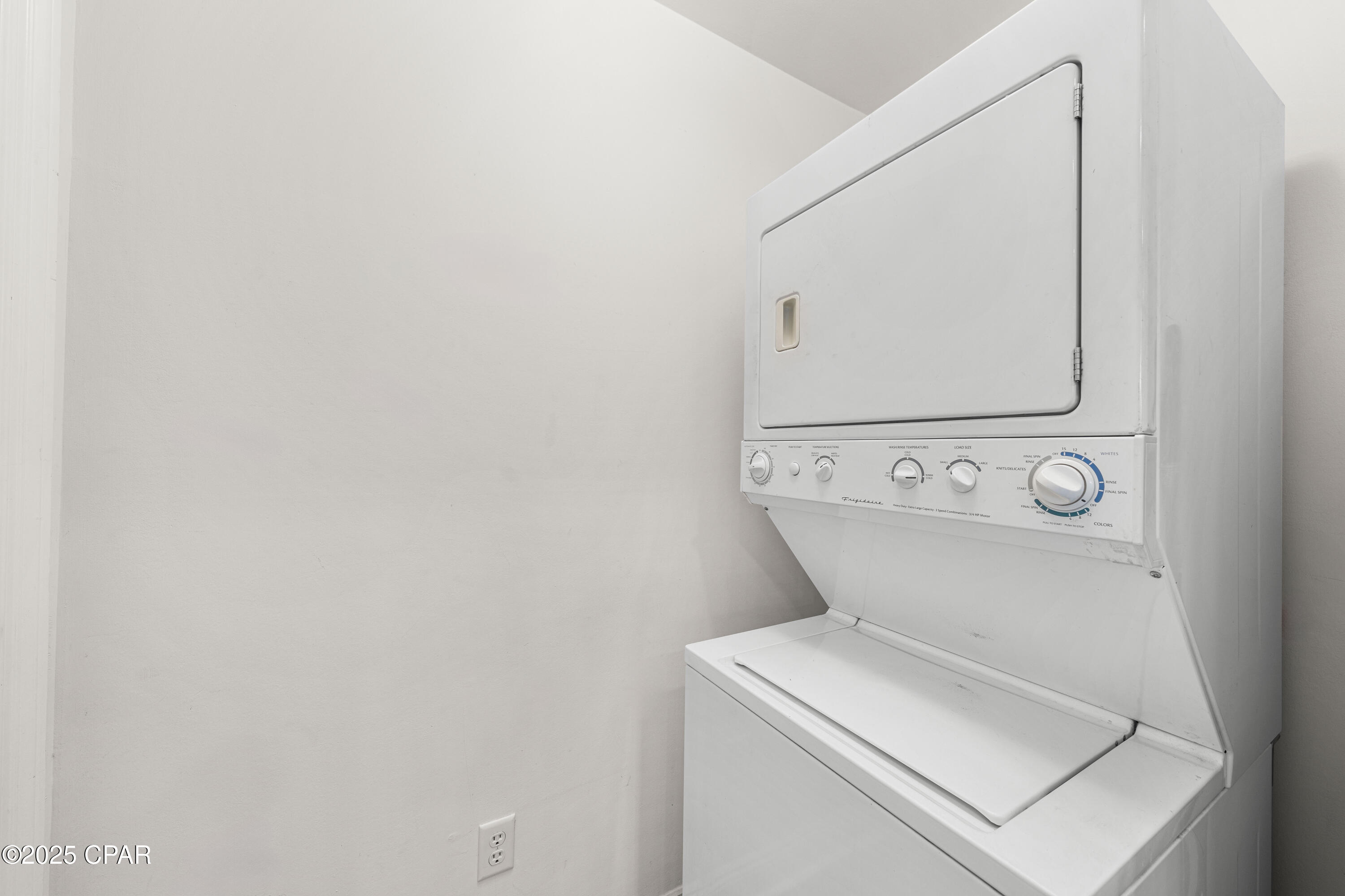 Image 31 For 6422 Highway 98  404