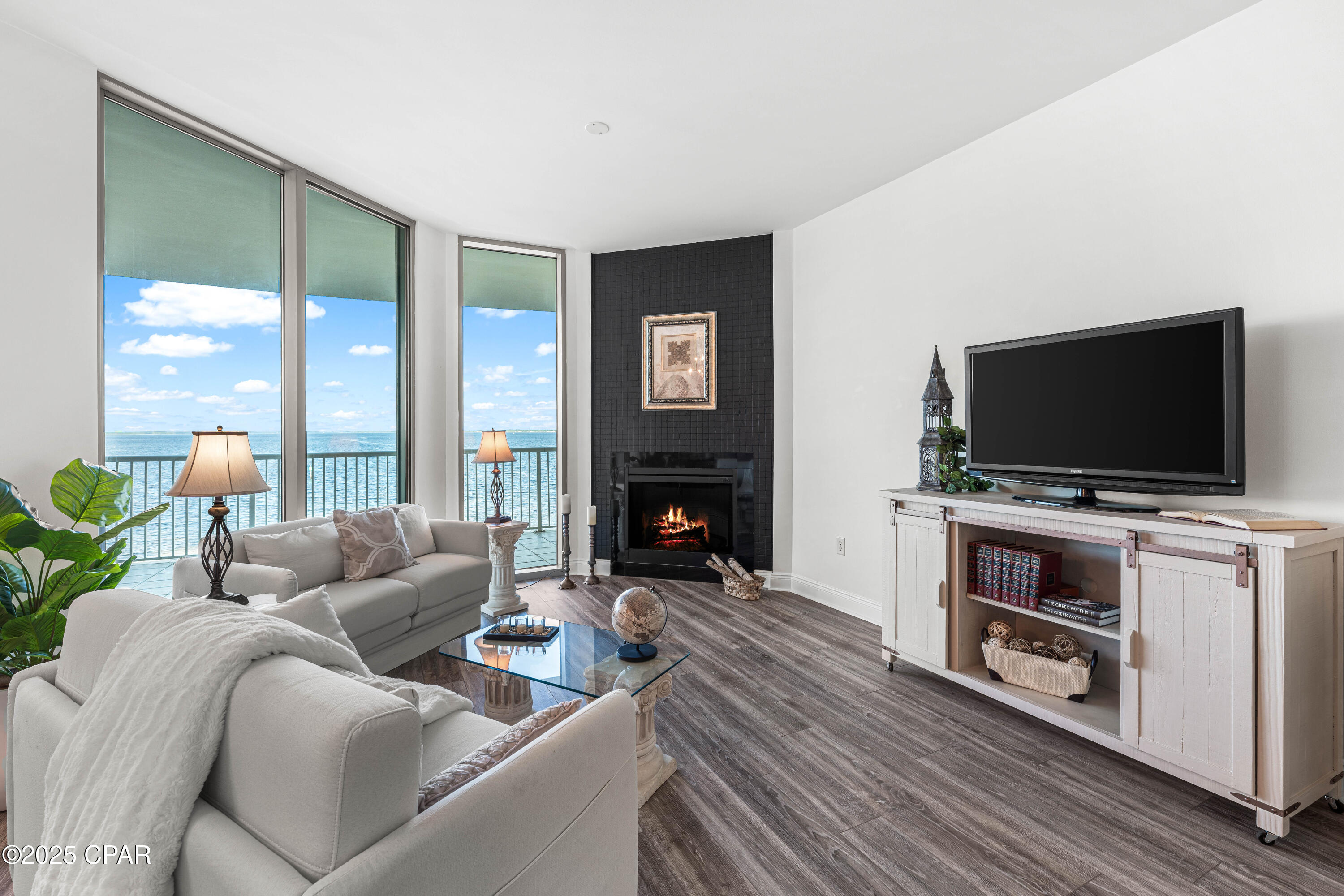 Image 9 For 6422 Highway 98  404