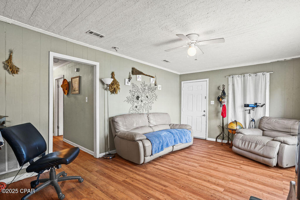 Image 2 For 1222 Campbellton Avenue