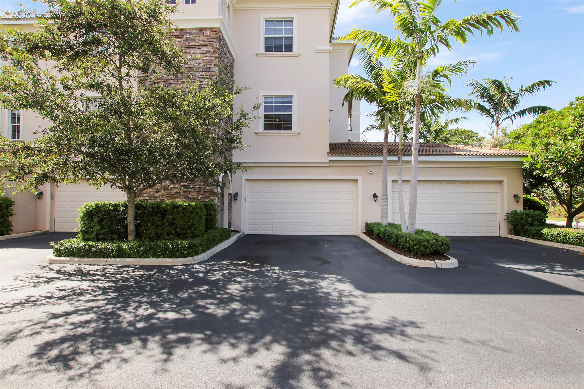 Homes for sale in North Palm Beach, FL | 13587 Treasure Cove Circle #2, North Palm Beach, FL 33408 | MLS# R11120288