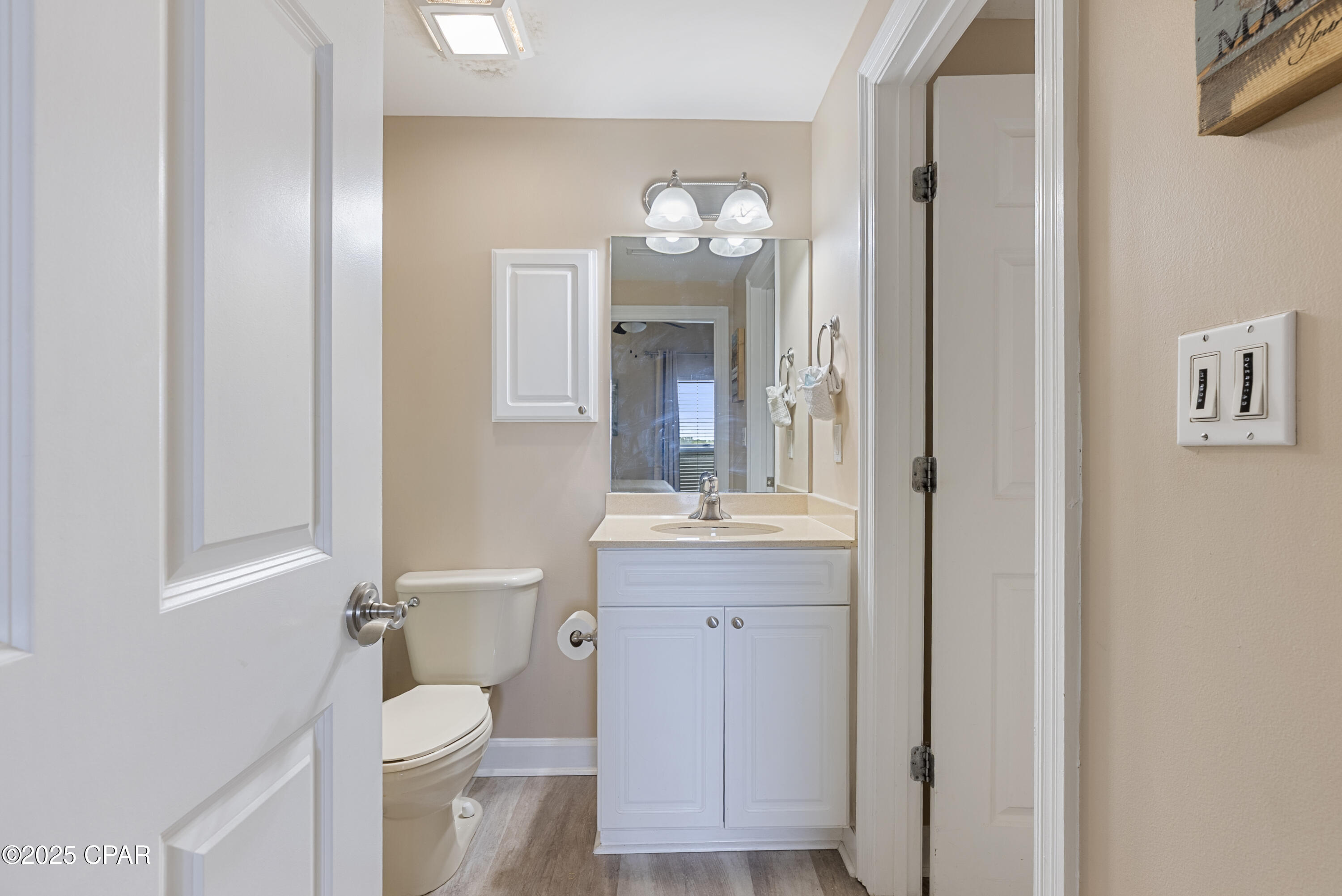 Image 17 For 9450 Thomas Drive 509