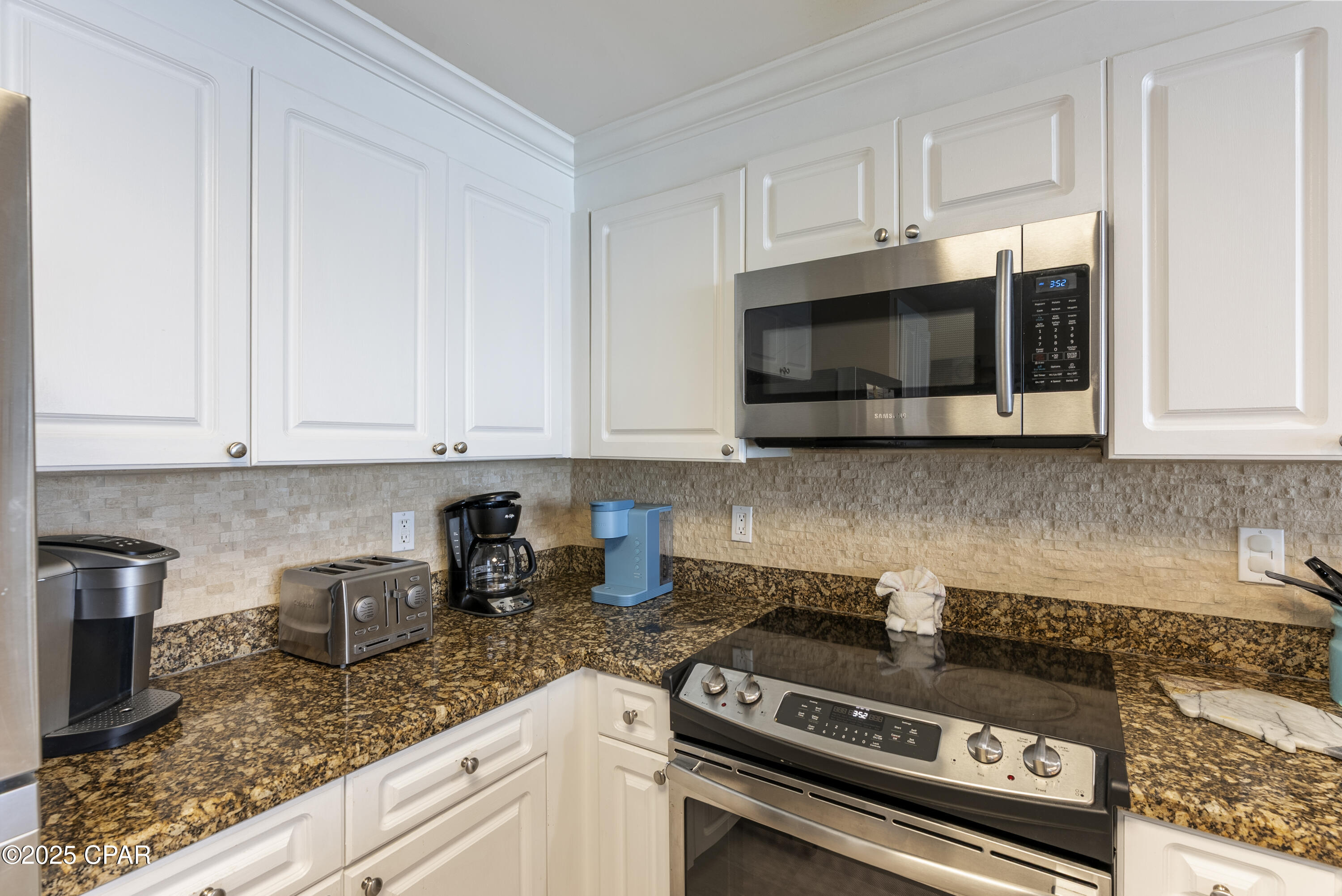Image 7 For 9450 Thomas Drive 509