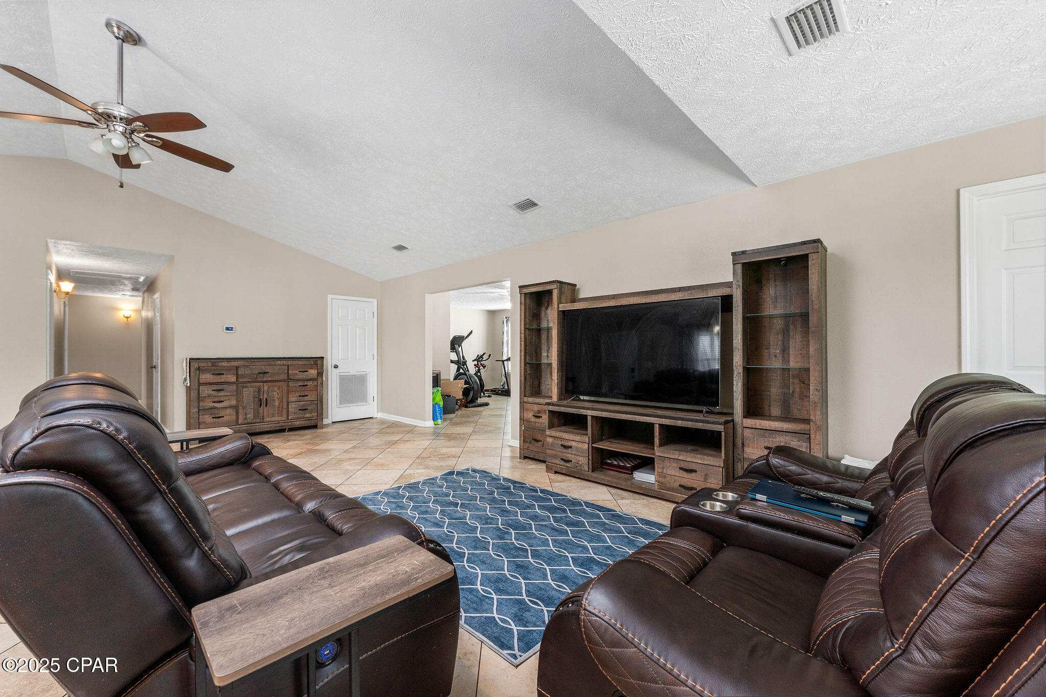 Image 12 For 6528 Northwood Street