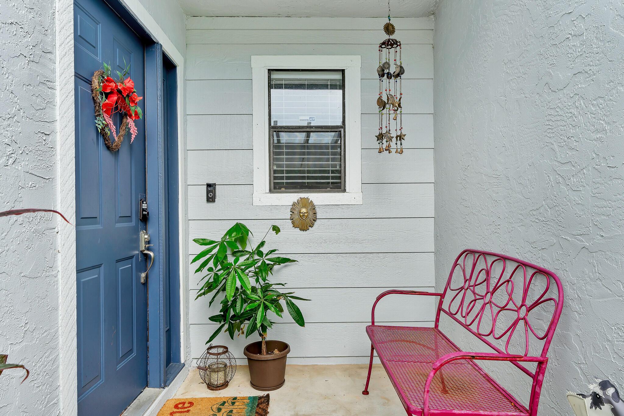 Homes for sale in West Palm Beach, FL | 1627 Woodbridge Lakes Circle, West Palm Beach, FL 33406 | MLS# R11120304