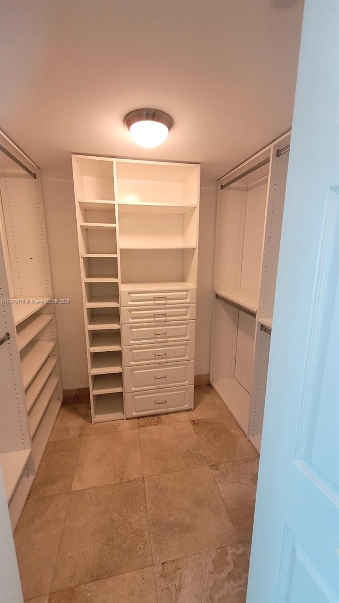 2101 Brickell Ave #1109, Miami FL 33129