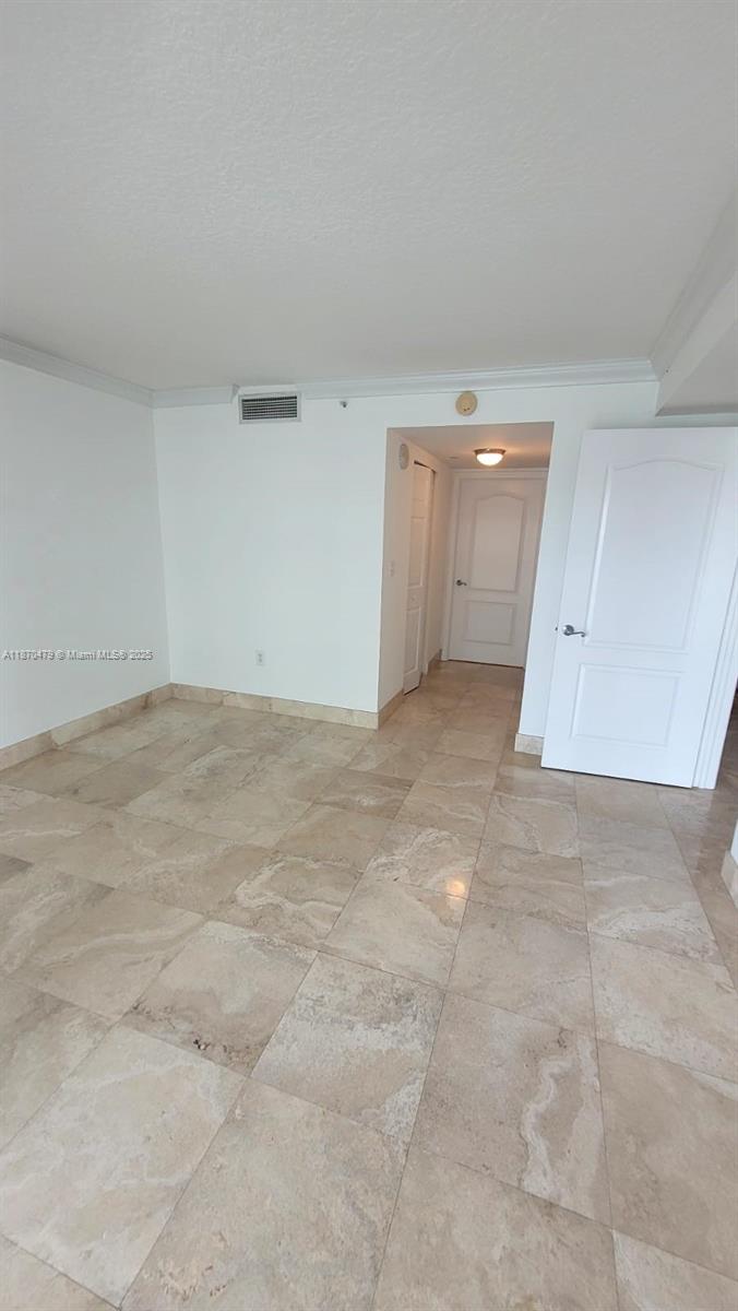 2101 Brickell Ave #1109, Miami FL 33129