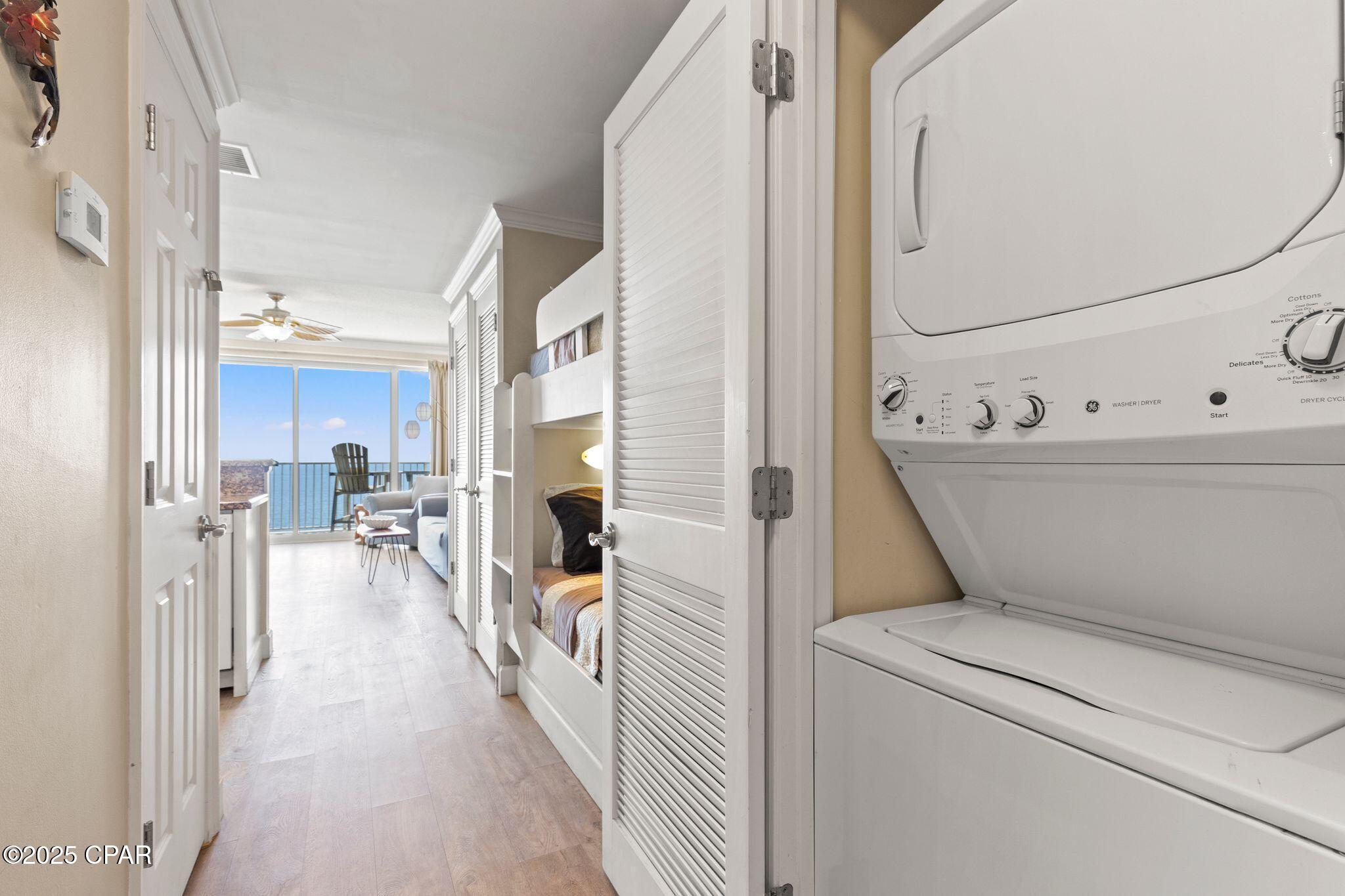 Image 15 For 9450 Thomas Drive 2105