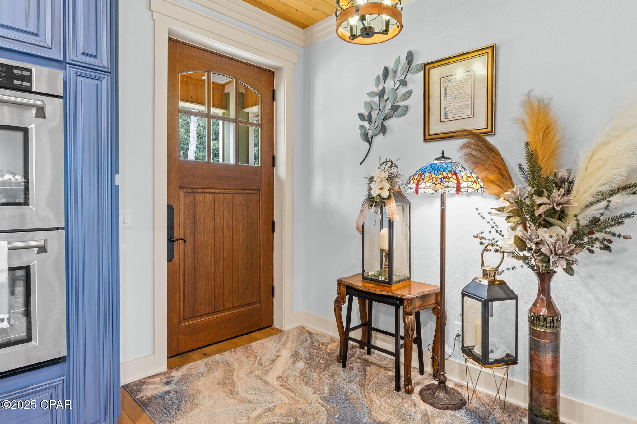 Listing photo id 15 for 3130 Magnolia Drive