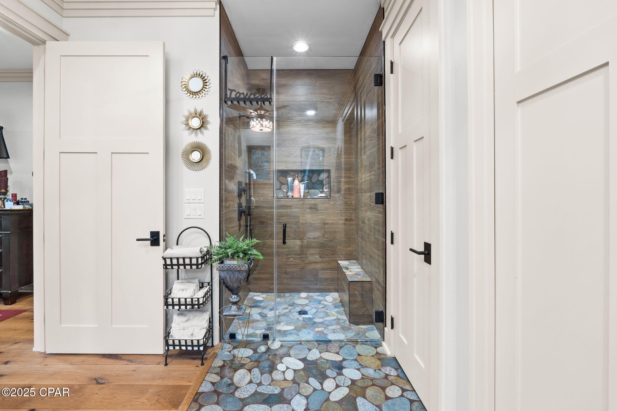 Listing photo id 33 for 3130 Magnolia Drive