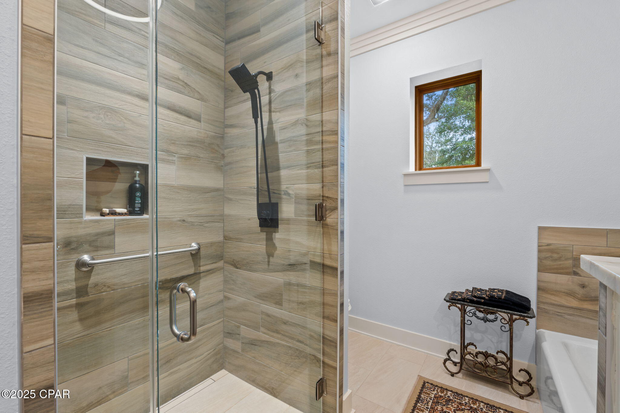 Listing photo id 44 for 3130 Magnolia Drive