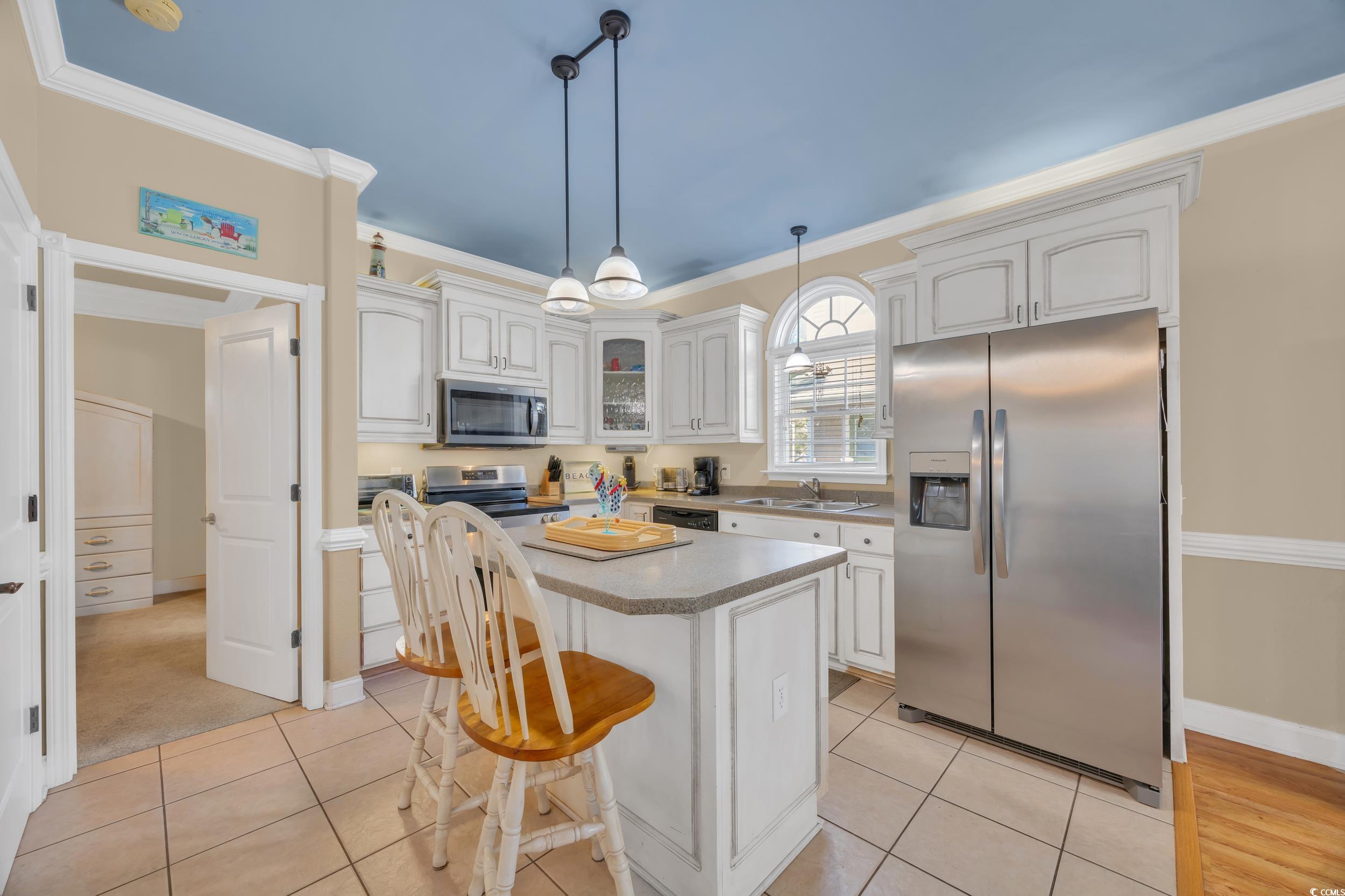 2521390 | Photo 9