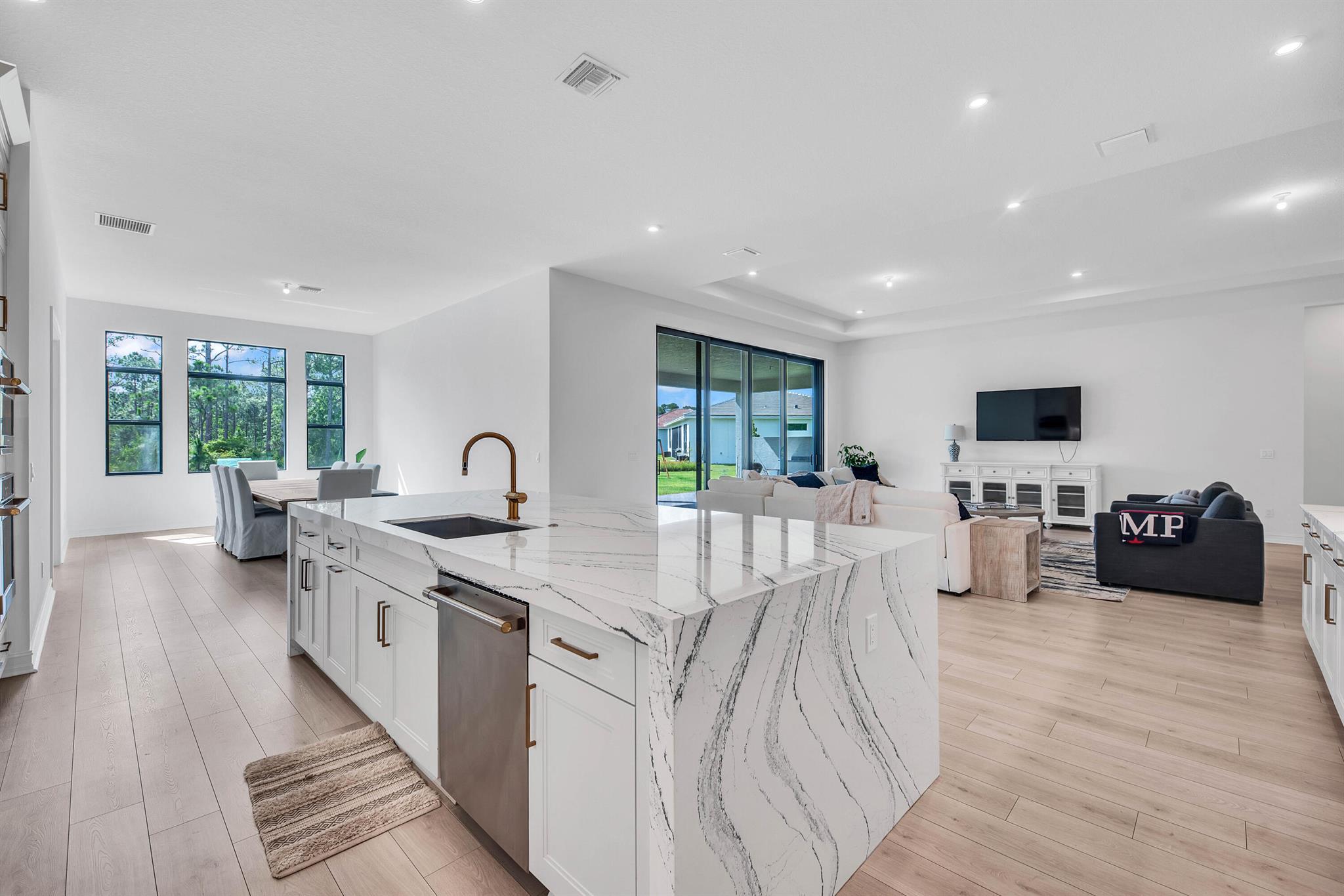 Homes for sale in Palm City, FL | 2989 Sw Goldenglow Dr, Palm City, FL 34990 | MLS# R11120400