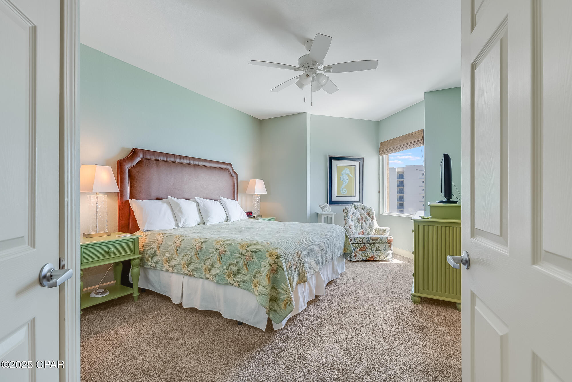 Image 16 For 16819 Front Beach Road 1917