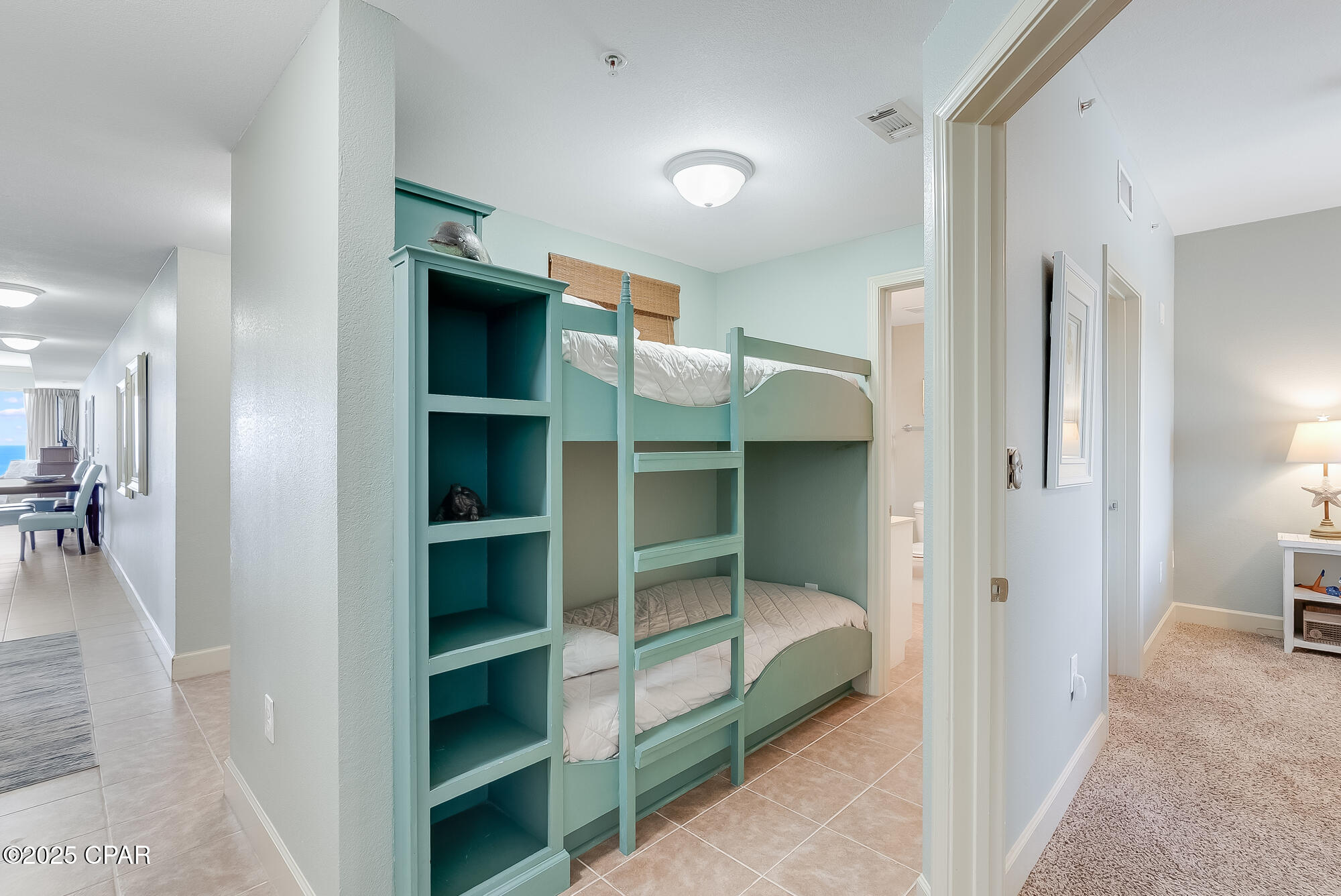 Image 25 For 16819 Front Beach Road 1917