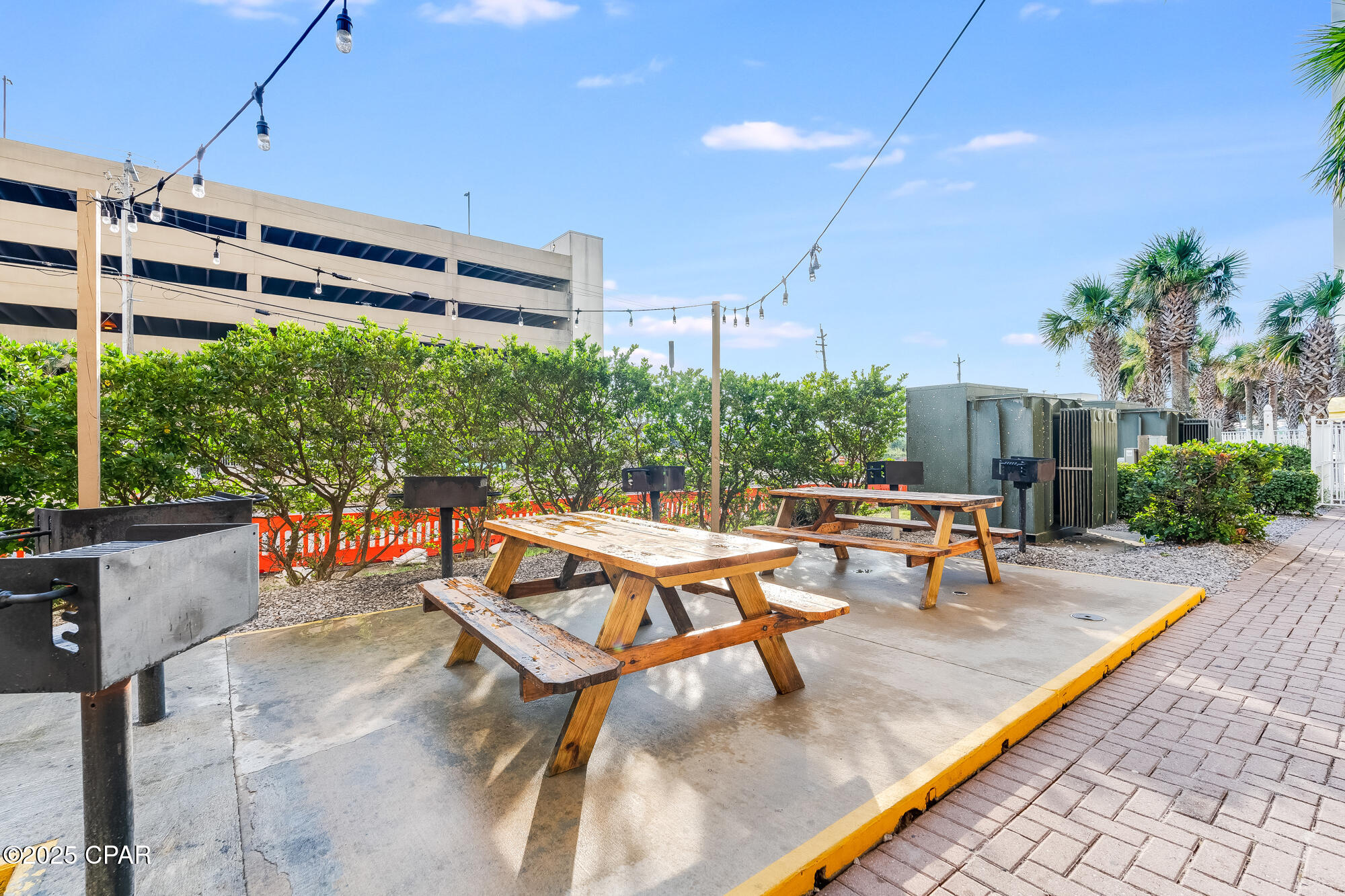 Image 51 For 16819 Front Beach Road 1917