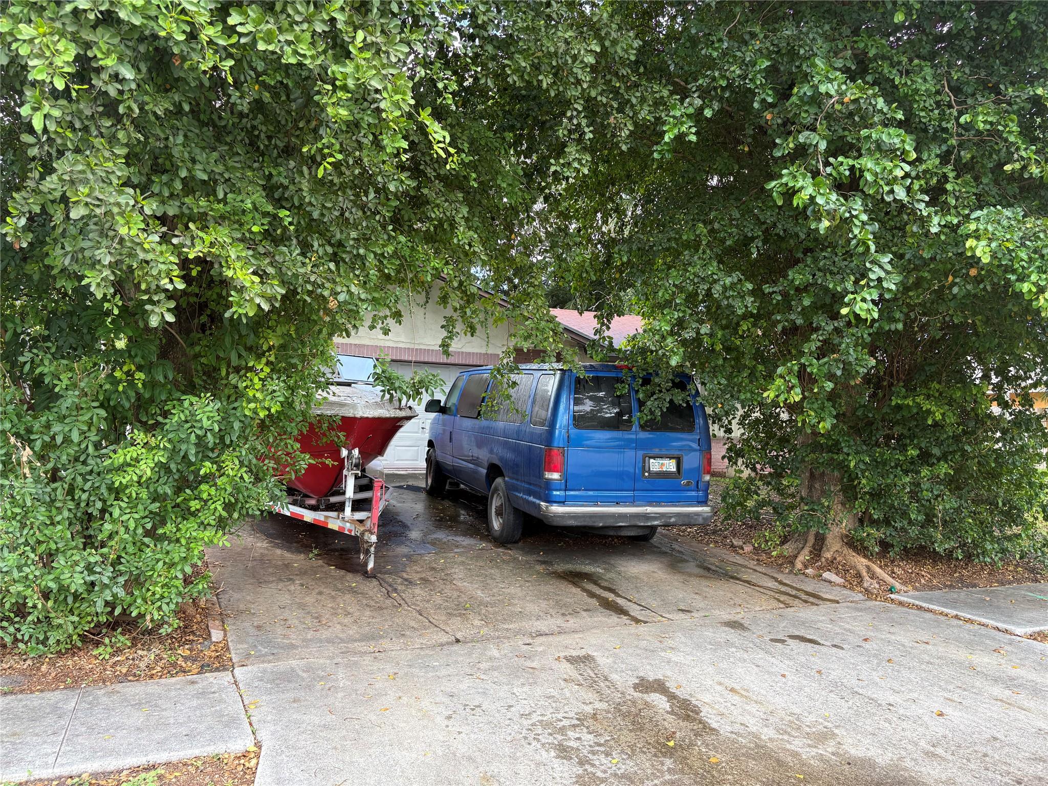 2109 Pinehurst Dr, West Palm Beach, Florida 33407