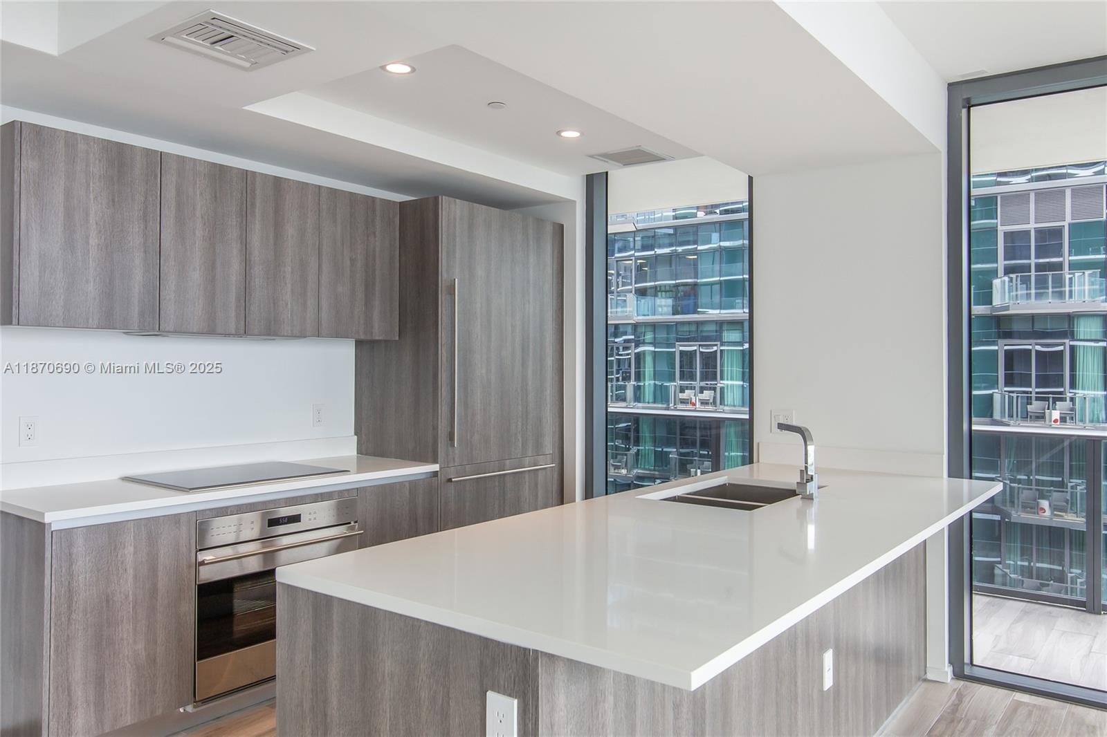 Condo for Rent in Miami, FL