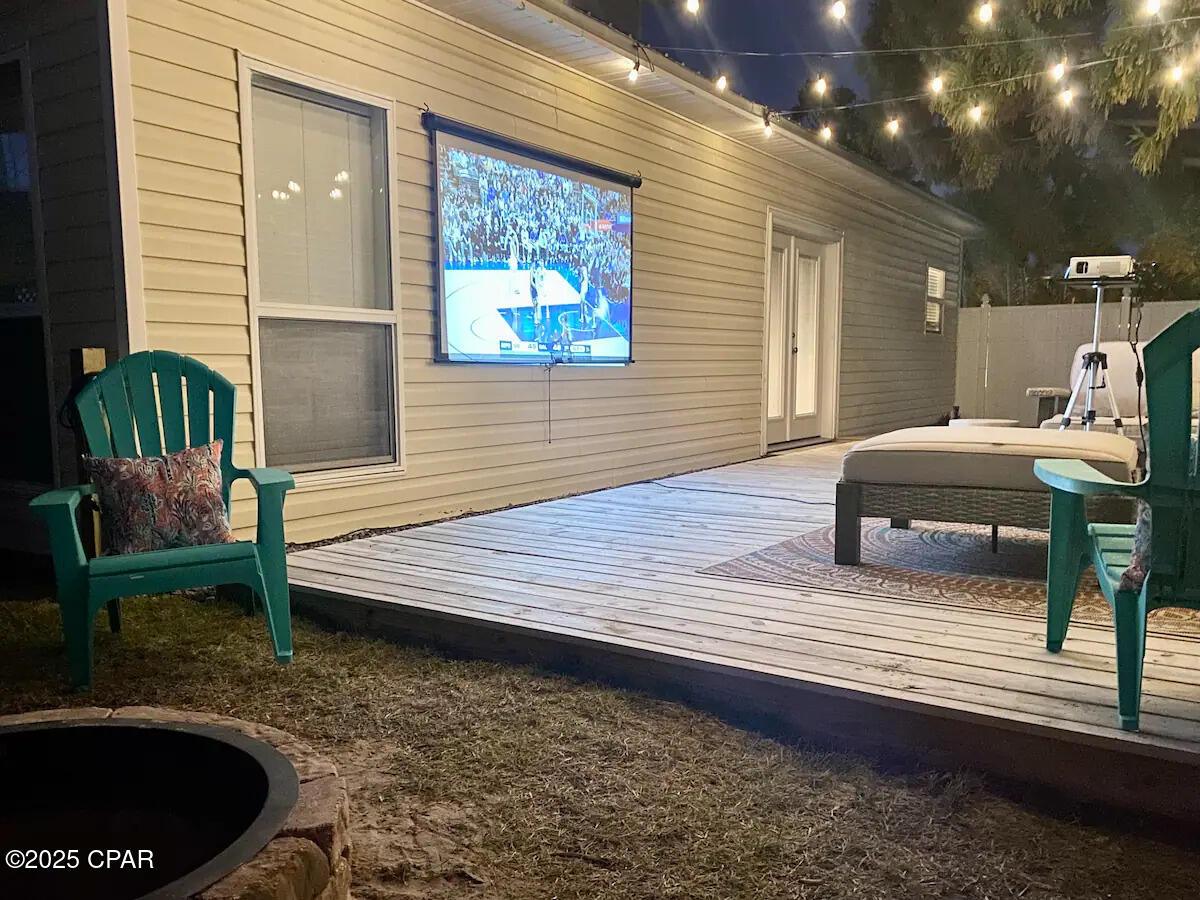 Listing photo id 43 for 360 Holiday Road