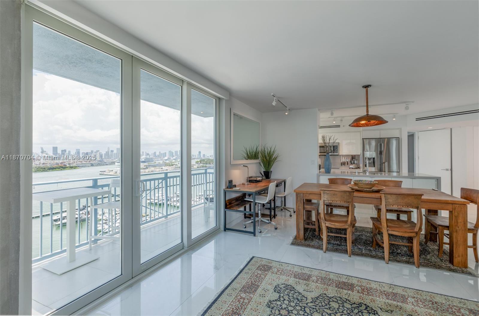 90 Alton Rd #1702, Miami Beach FL 33139