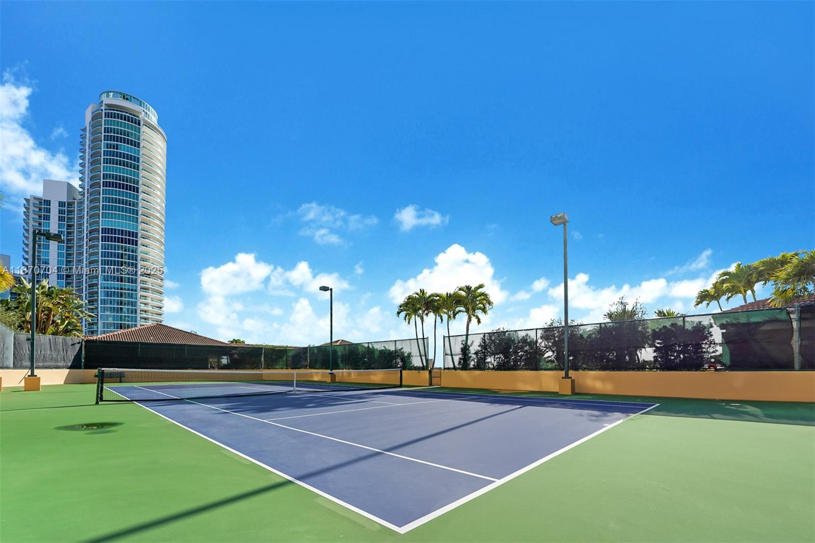 90 Alton Rd #1702, Miami Beach FL 33139