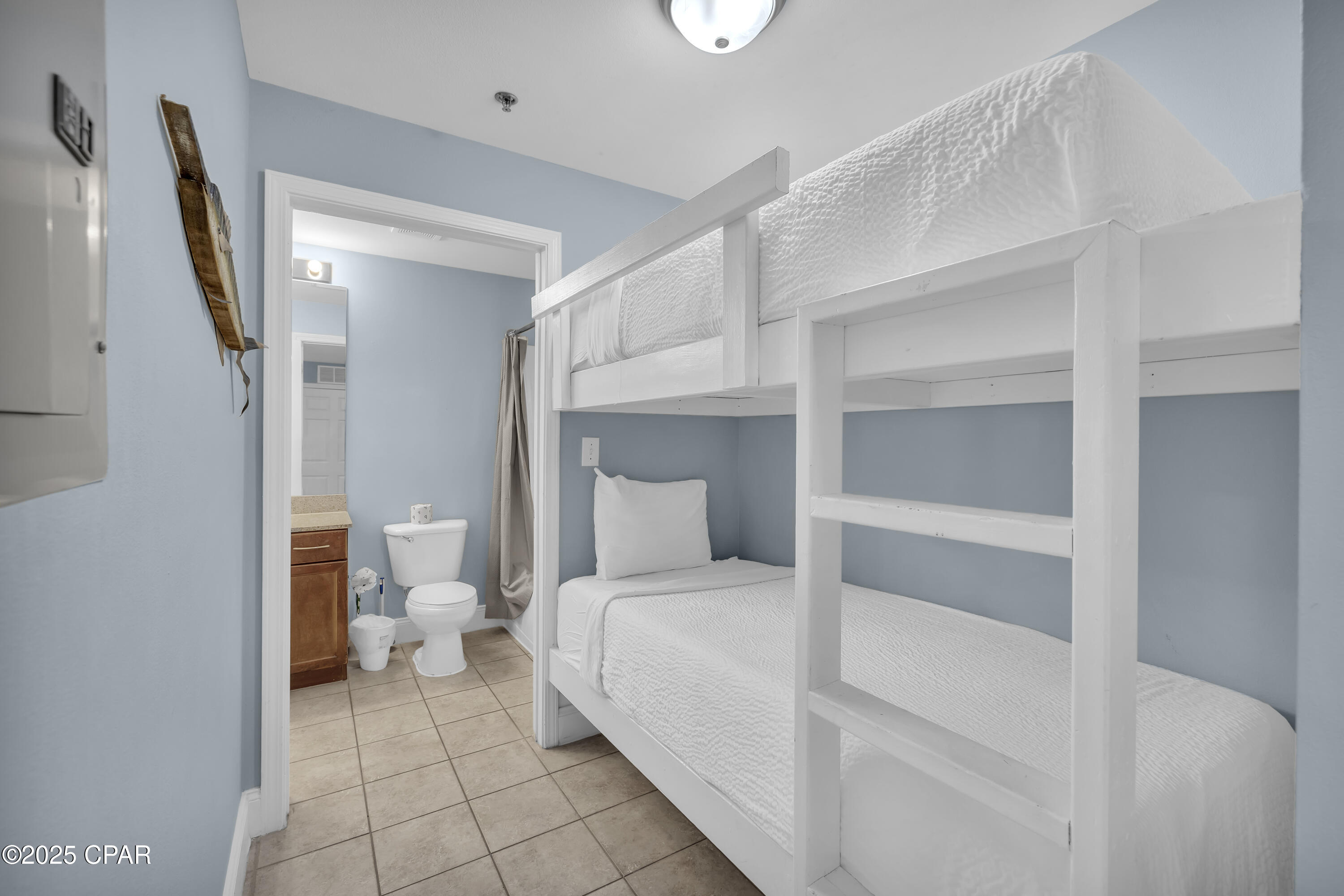 Image 13 For 9860 Thomas Drive 921