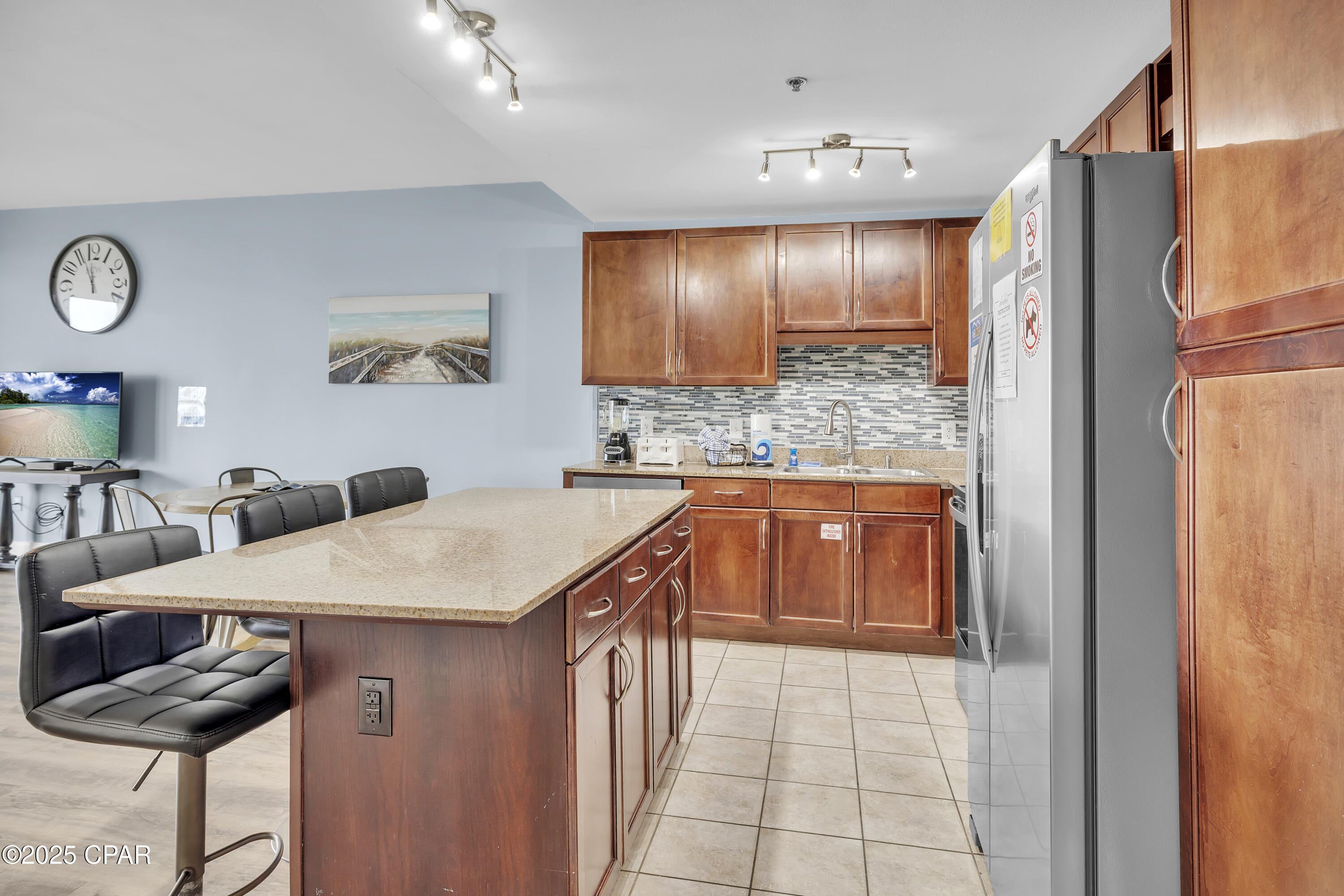 Image 19 For 9860 Thomas Drive 921