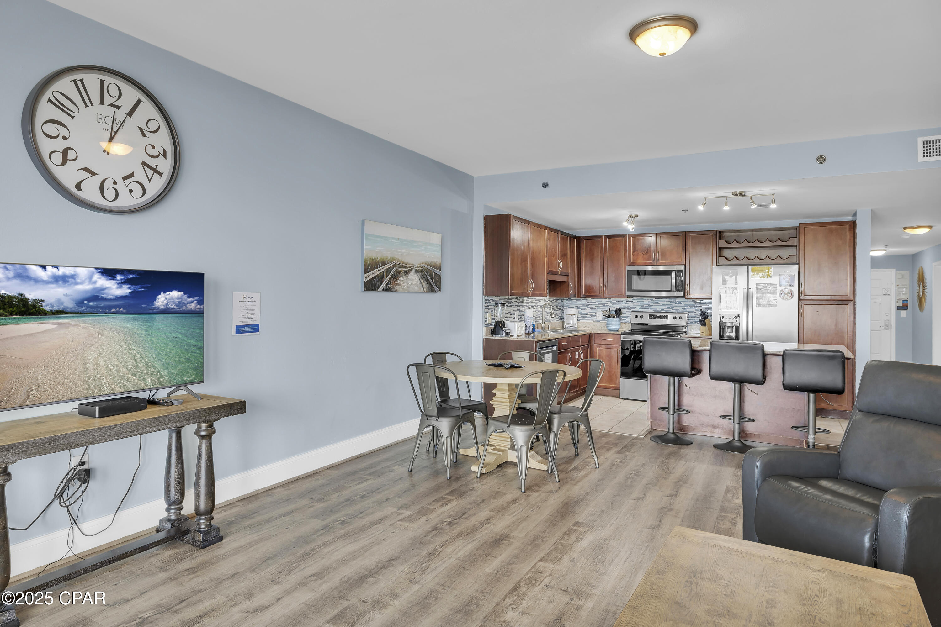 Image 34 For 9860 Thomas Drive 921