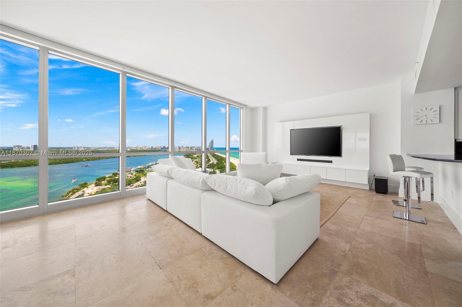 Apartamento à Venda em Bal Harbour, FL