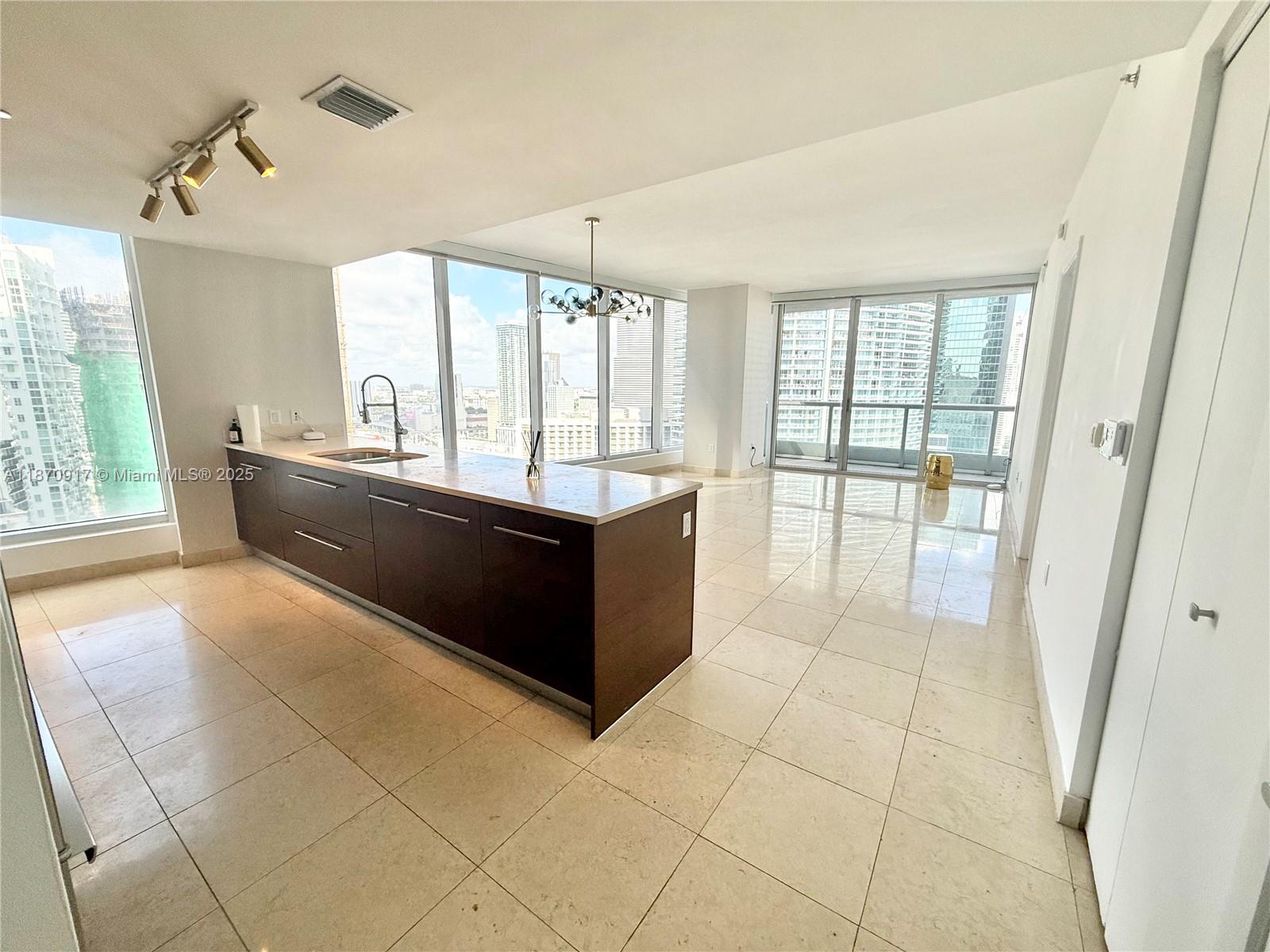 Condo for Rent in Miami, FL