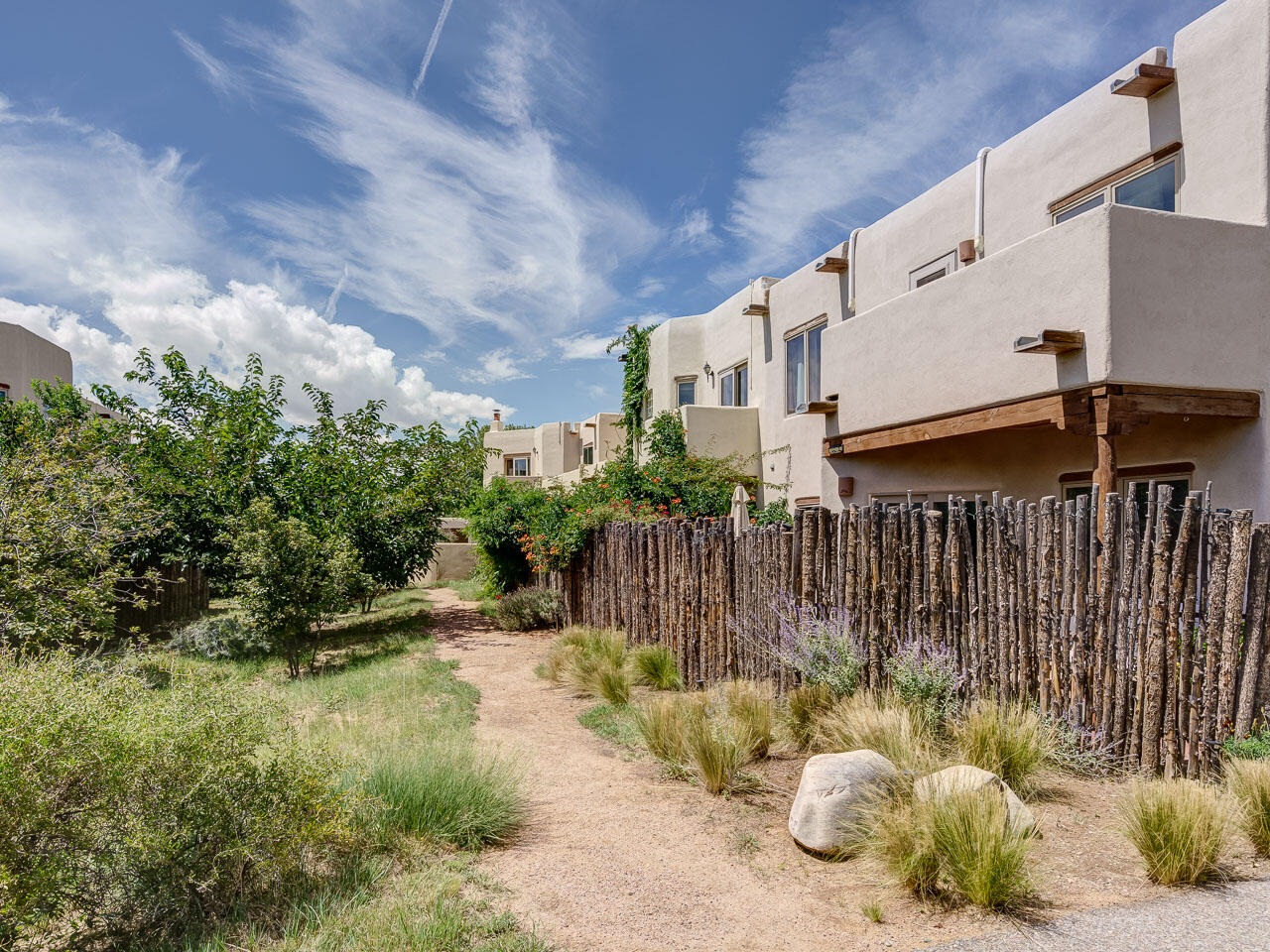 Homes for sale in Santa Fe, NM | 3221 La Paz Lane Lane, Santa Fe, NM 87507 | MLS# 1090762