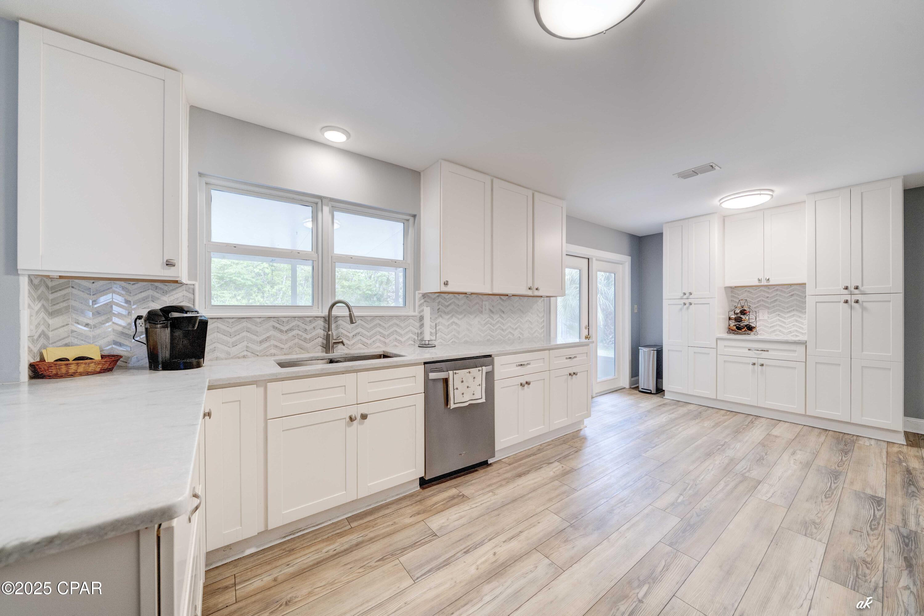 Image 13 For 315 Fairway Boulevard