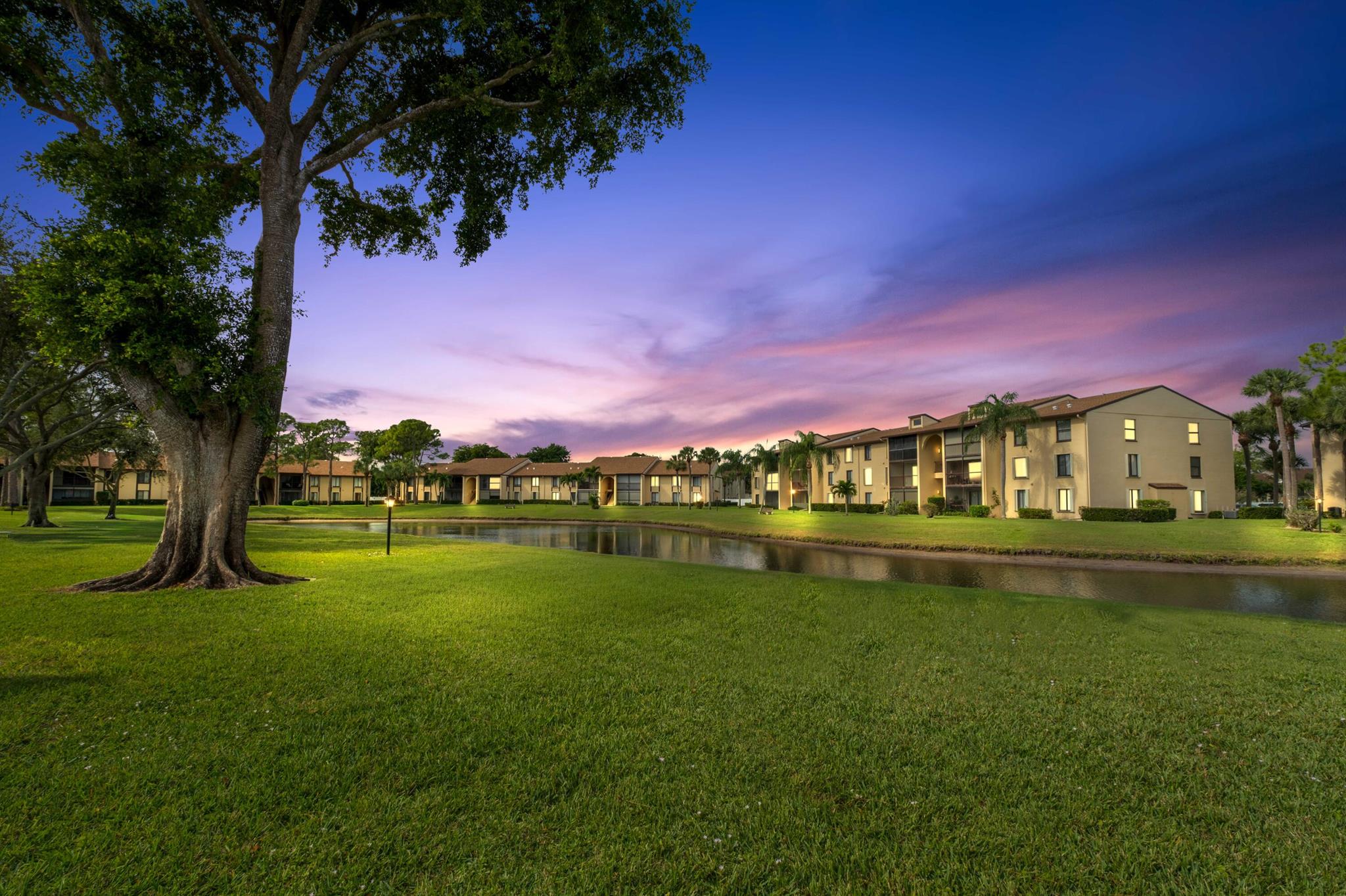 Homes for sale in Greenacres, FL | 816 Sky Pine Way #F, Greenacres, FL 33415 | MLS# R11120529