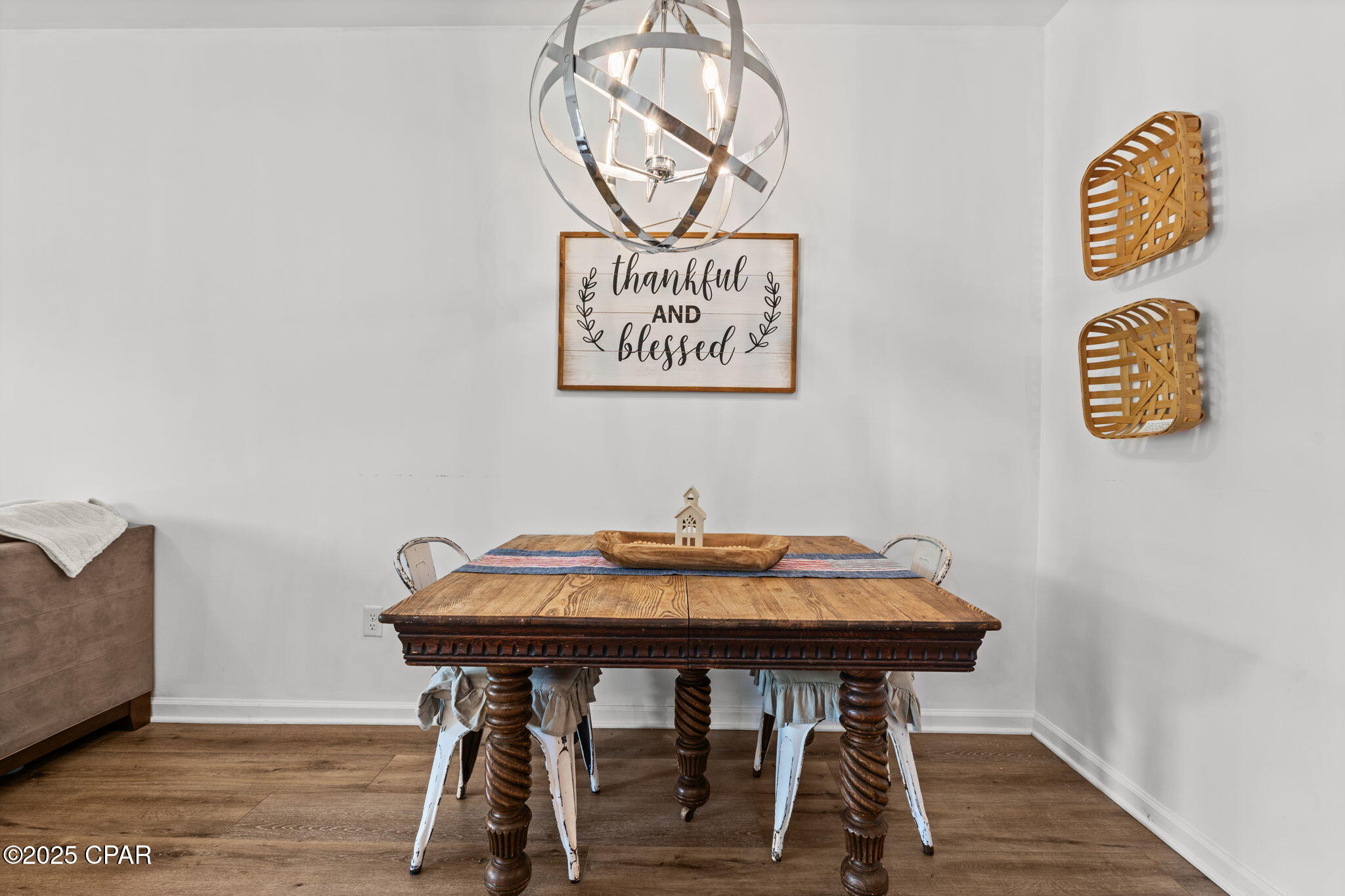 Image 11 For 406 Raven Lane