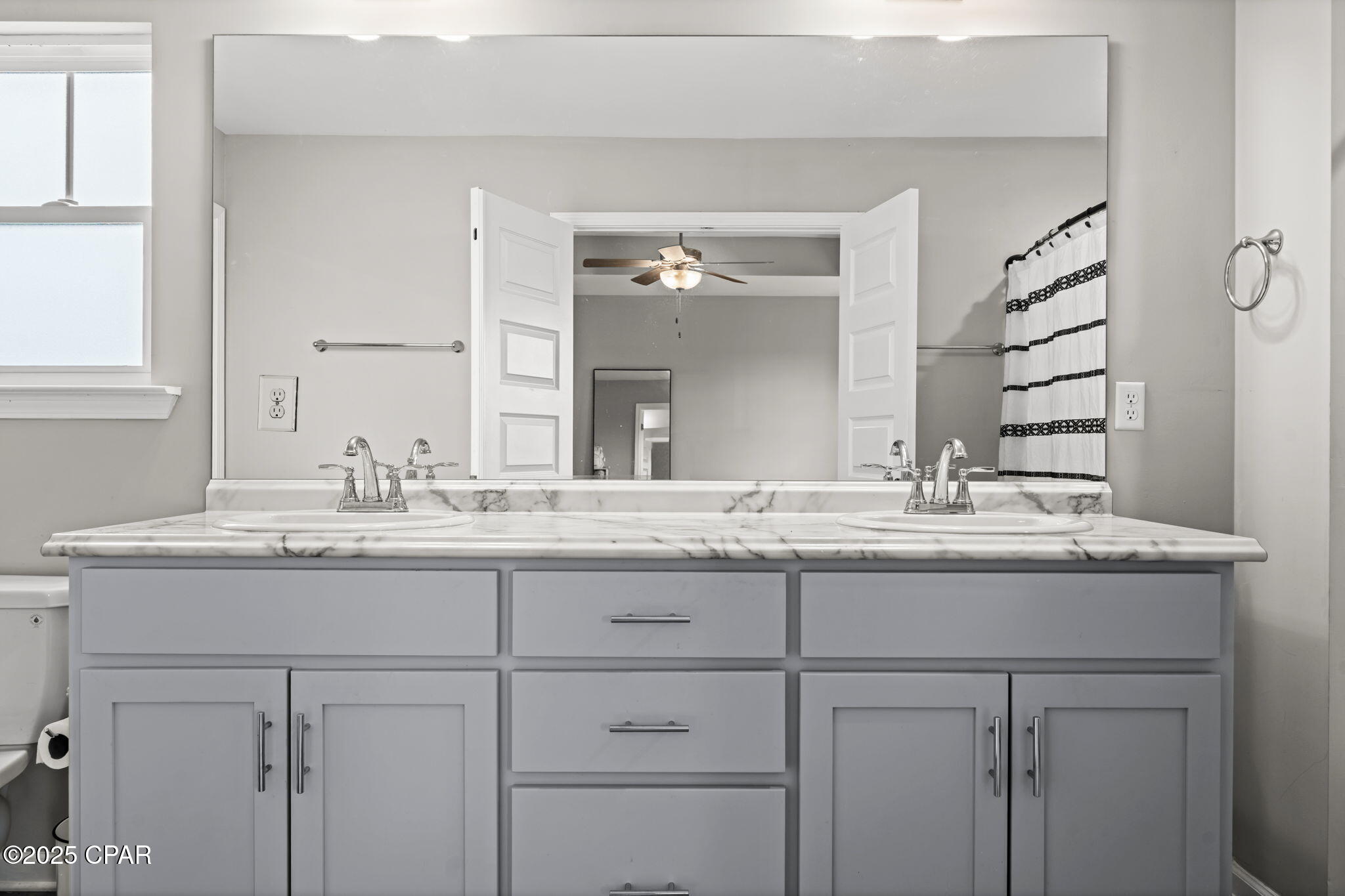 Image 29 For 406 Raven Lane