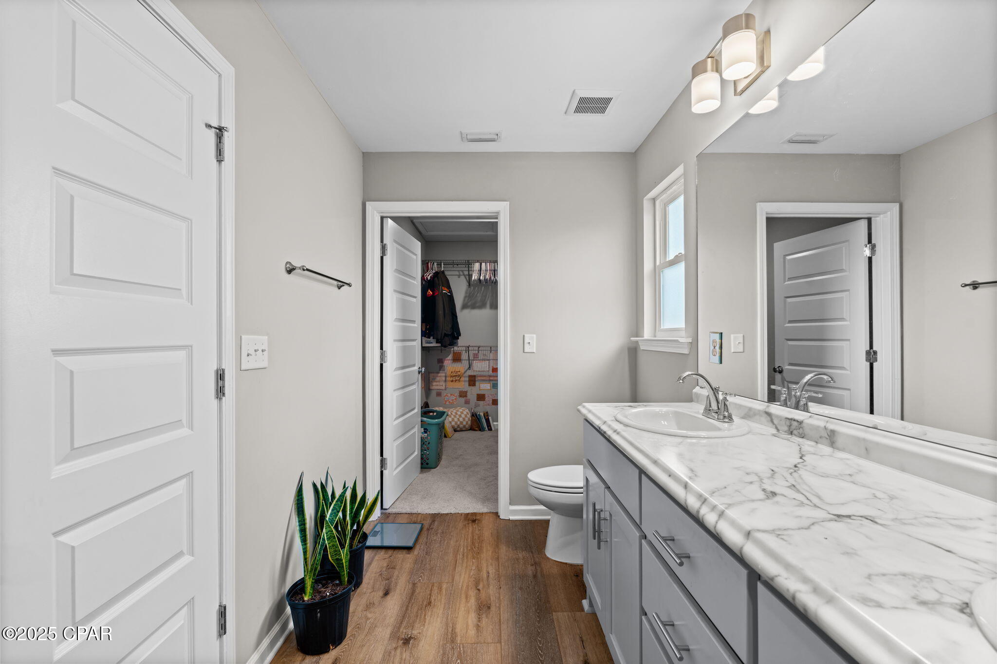 Image 30 For 406 Raven Lane