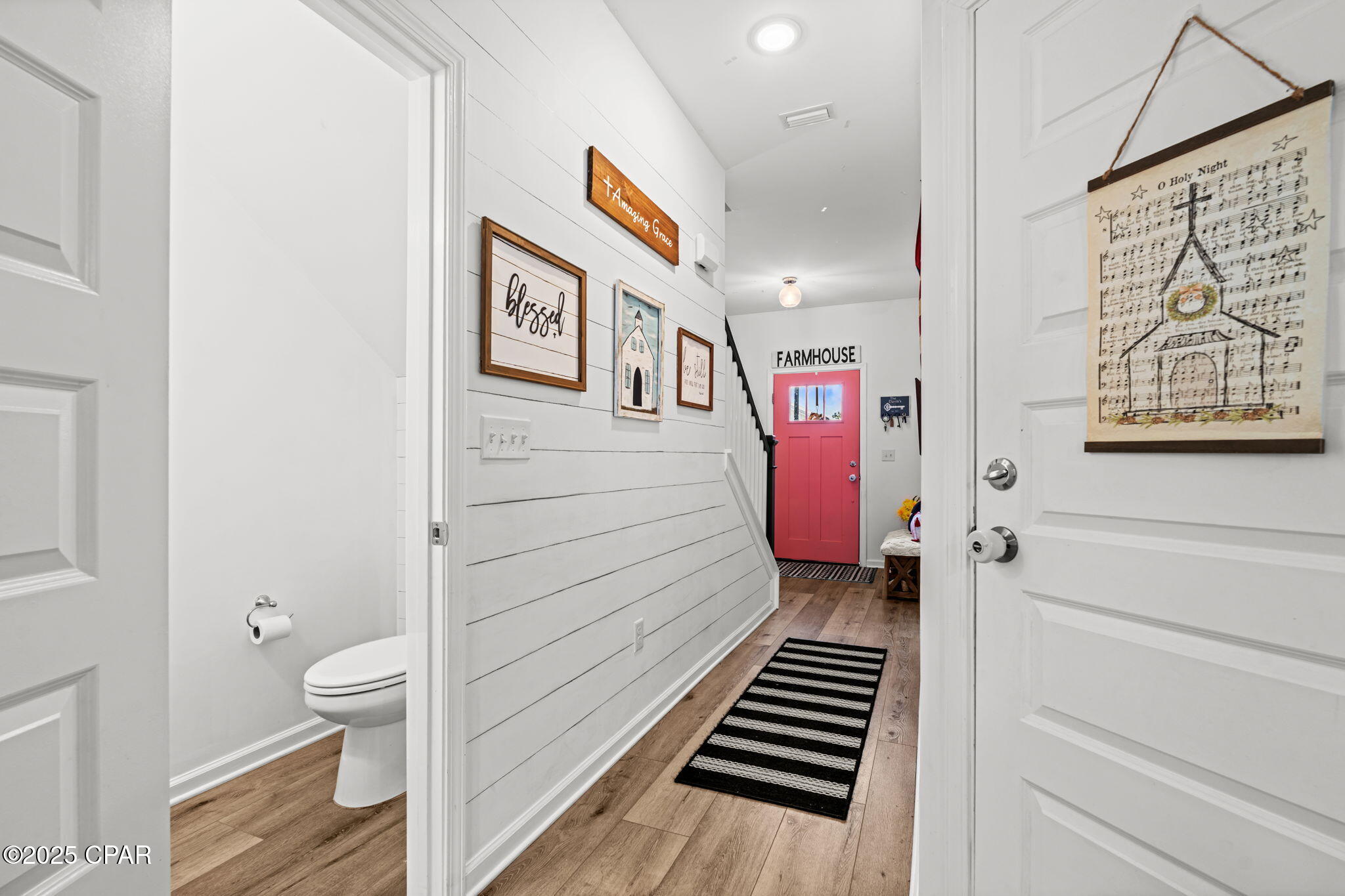 Image 8 For 406 Raven Lane