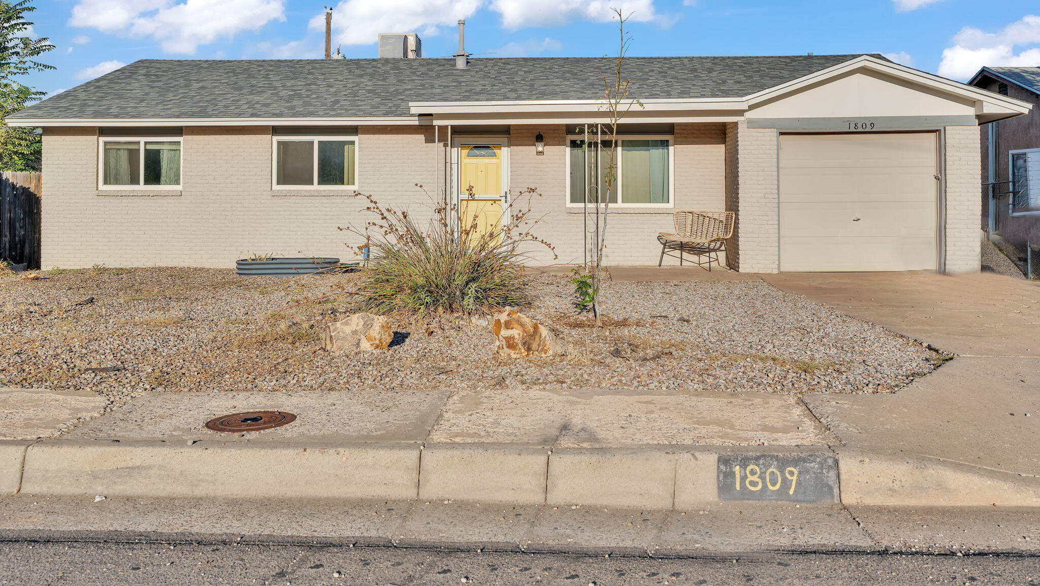 Homes for sale in Albuquerque, NM | 1809 Paisano St Ne, Albuquerque, NM 87112 | MLS# 1090774