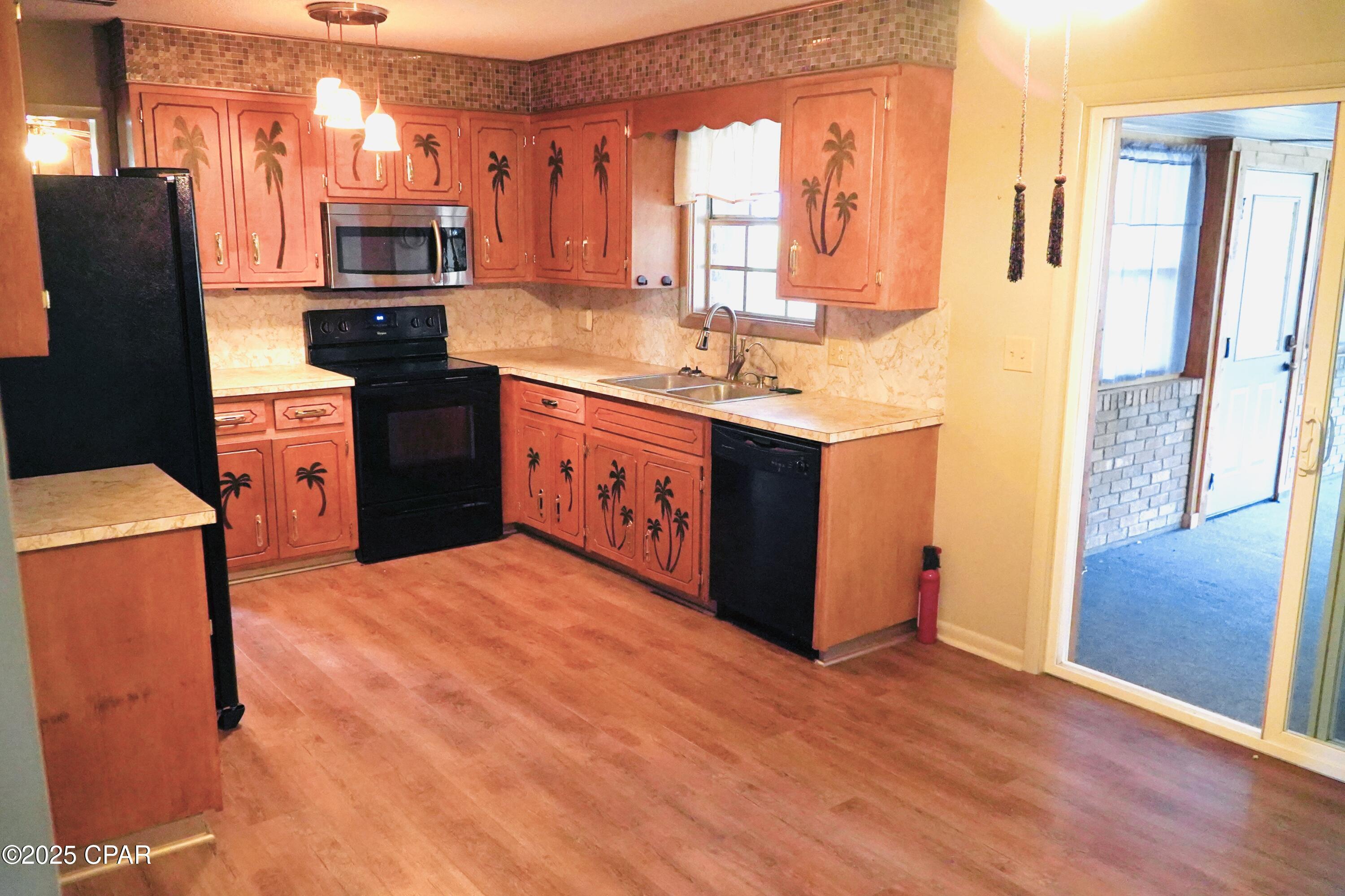 Image 20 For 4908 Davis Drive