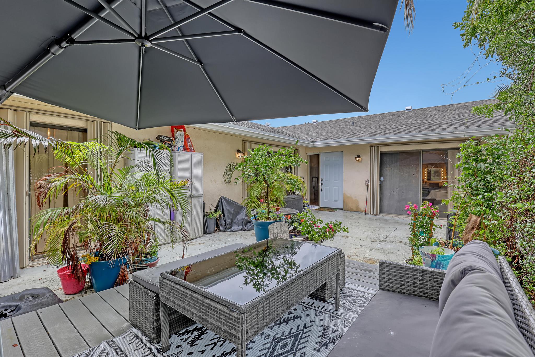 Homes for sale in Hypoluxo, FL | 8037 Ambach Way, Hypoluxo, FL 33462 | MLS# R11120563