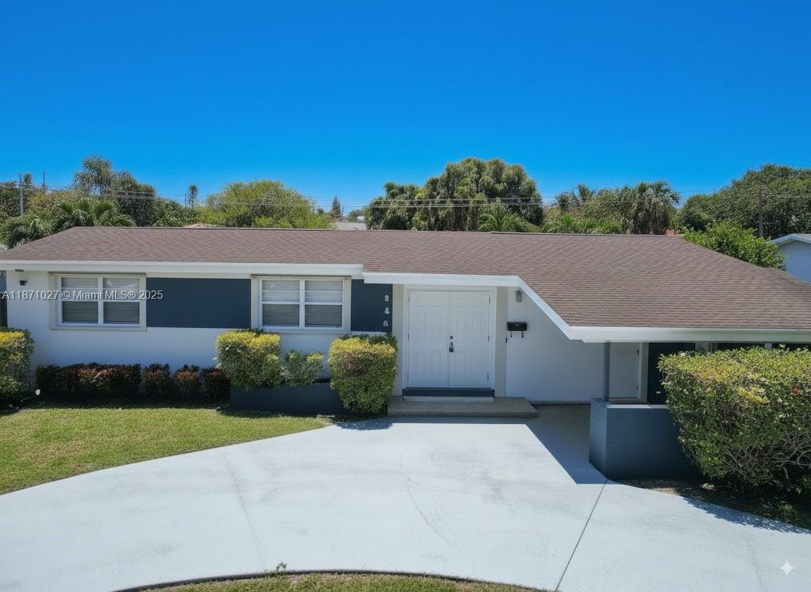 Pine Tree Manor Sec 1