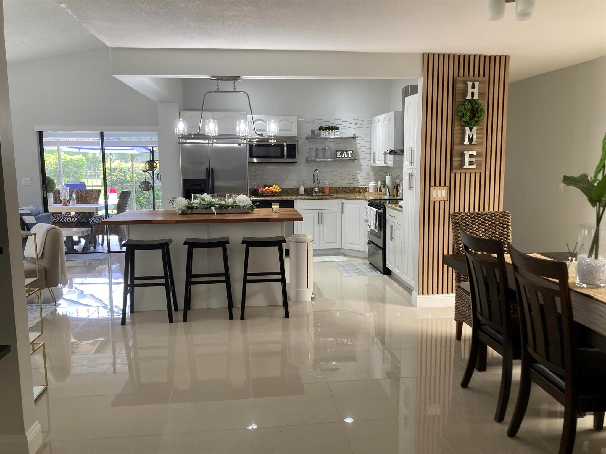 House for Sale in Boca Raton, FL