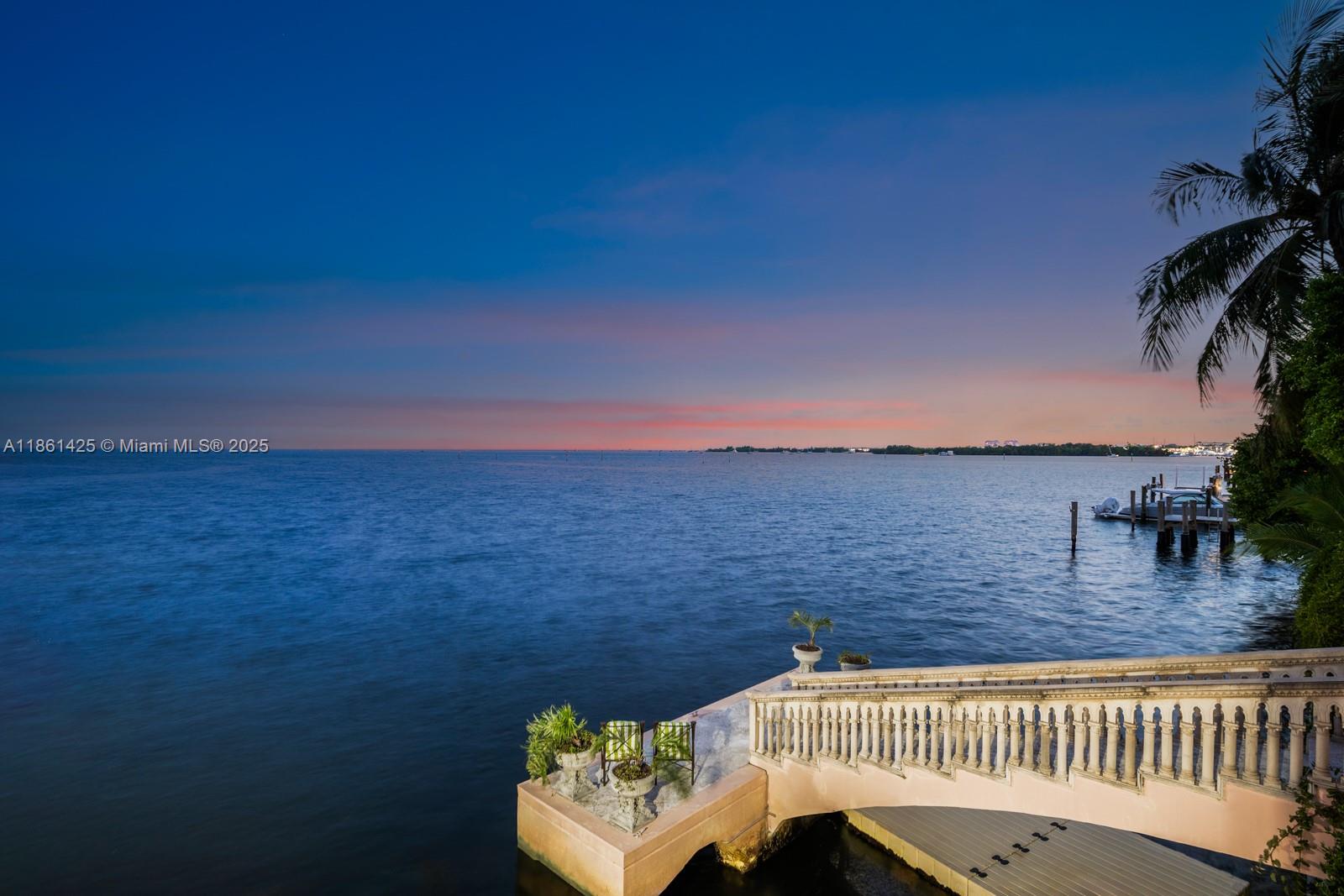 1840 S Bayshore Ln