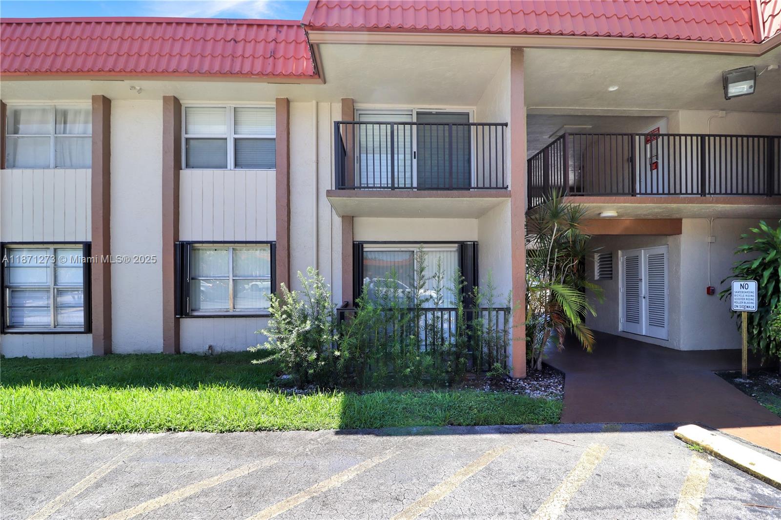 Kendallwood Villas Condo