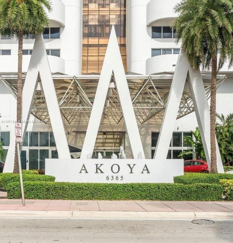 Condo for Sale in Miami Beach, FL