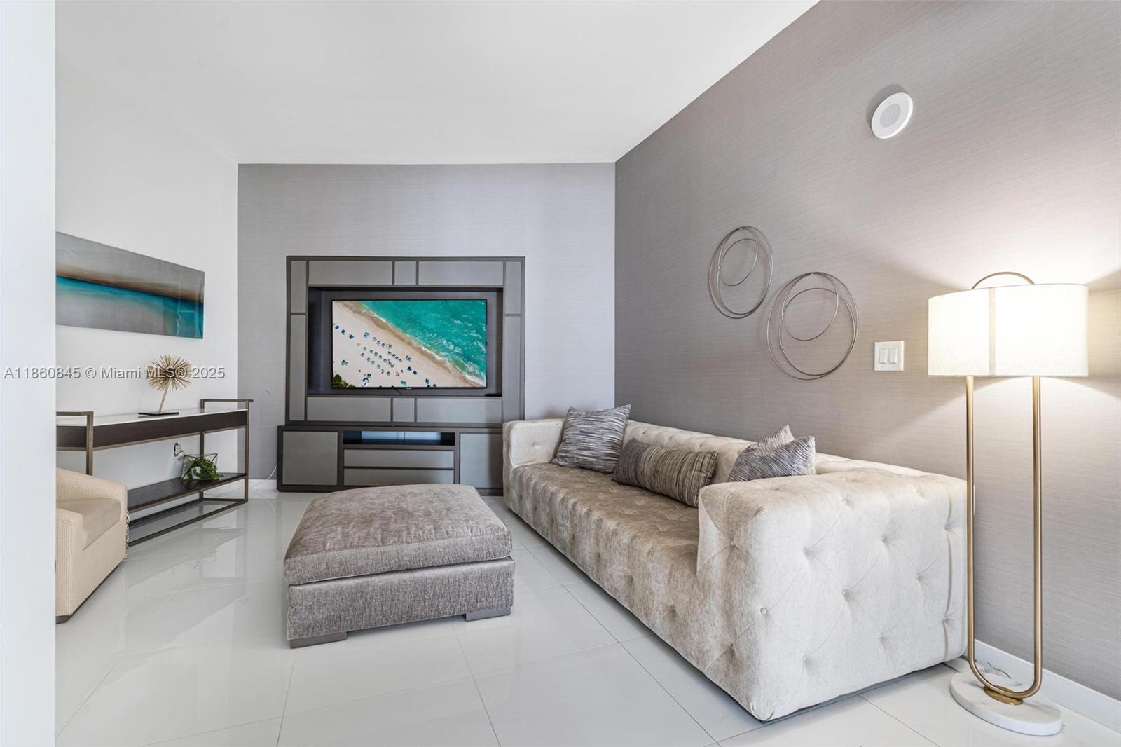 851 NE 1st Ave #3301, Miami FL 33132